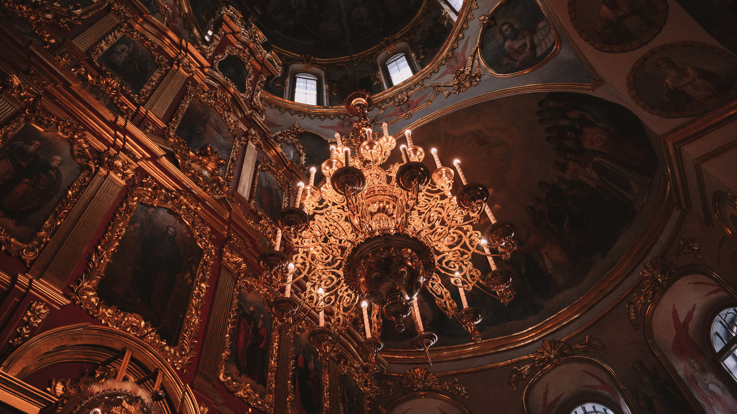 Таїнство Хрещення. Портретний та контент фотограф Київ