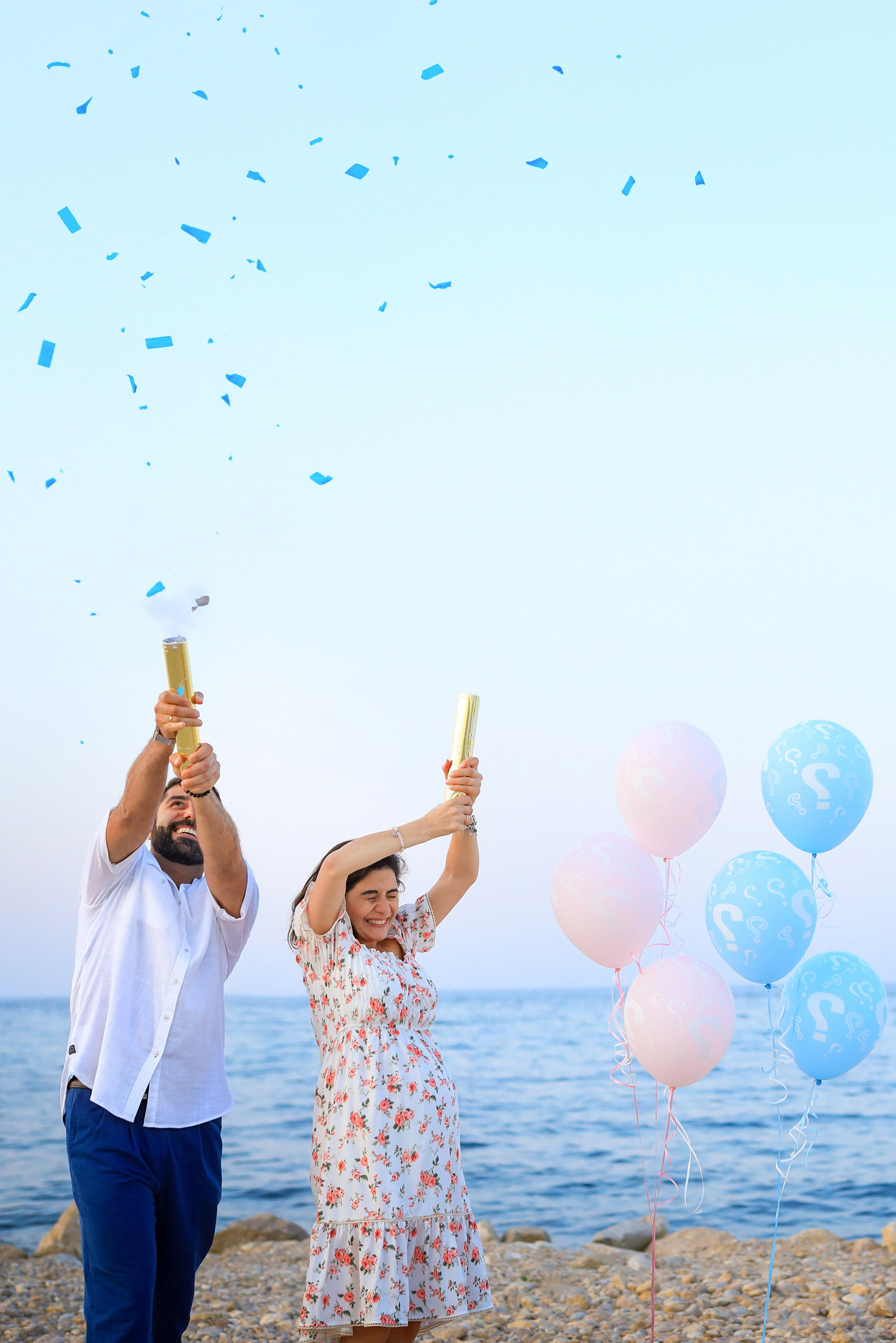 Maternity photoshoot. Wedding and family photographer in Altea, Valencia, Alicante, Benidorm