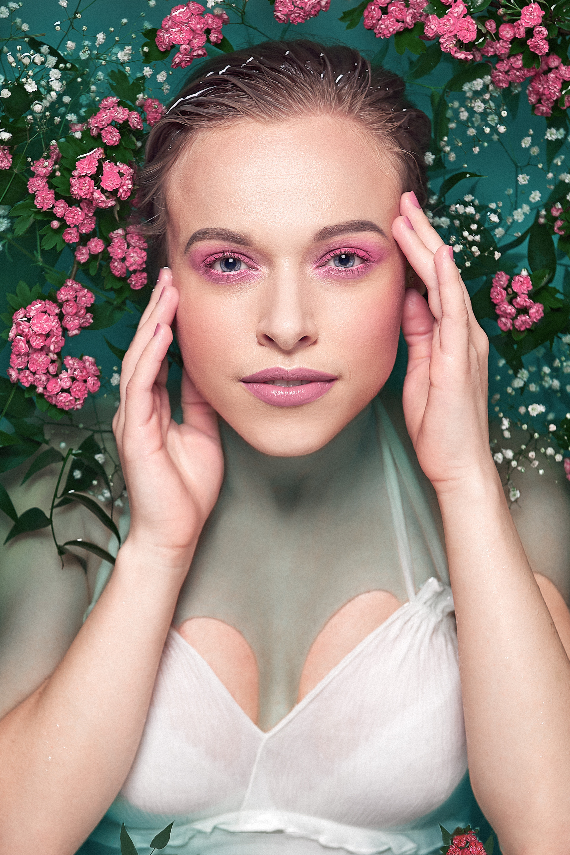 photoshoot, bath, milk, flowers, girl