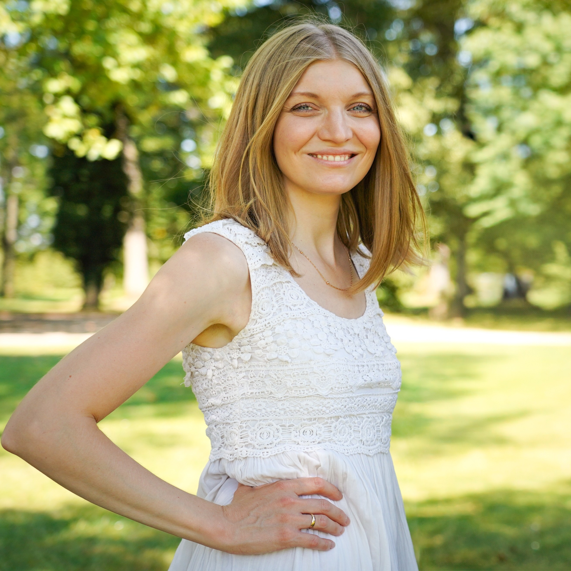 Kontakt. Aleksandra Malahov