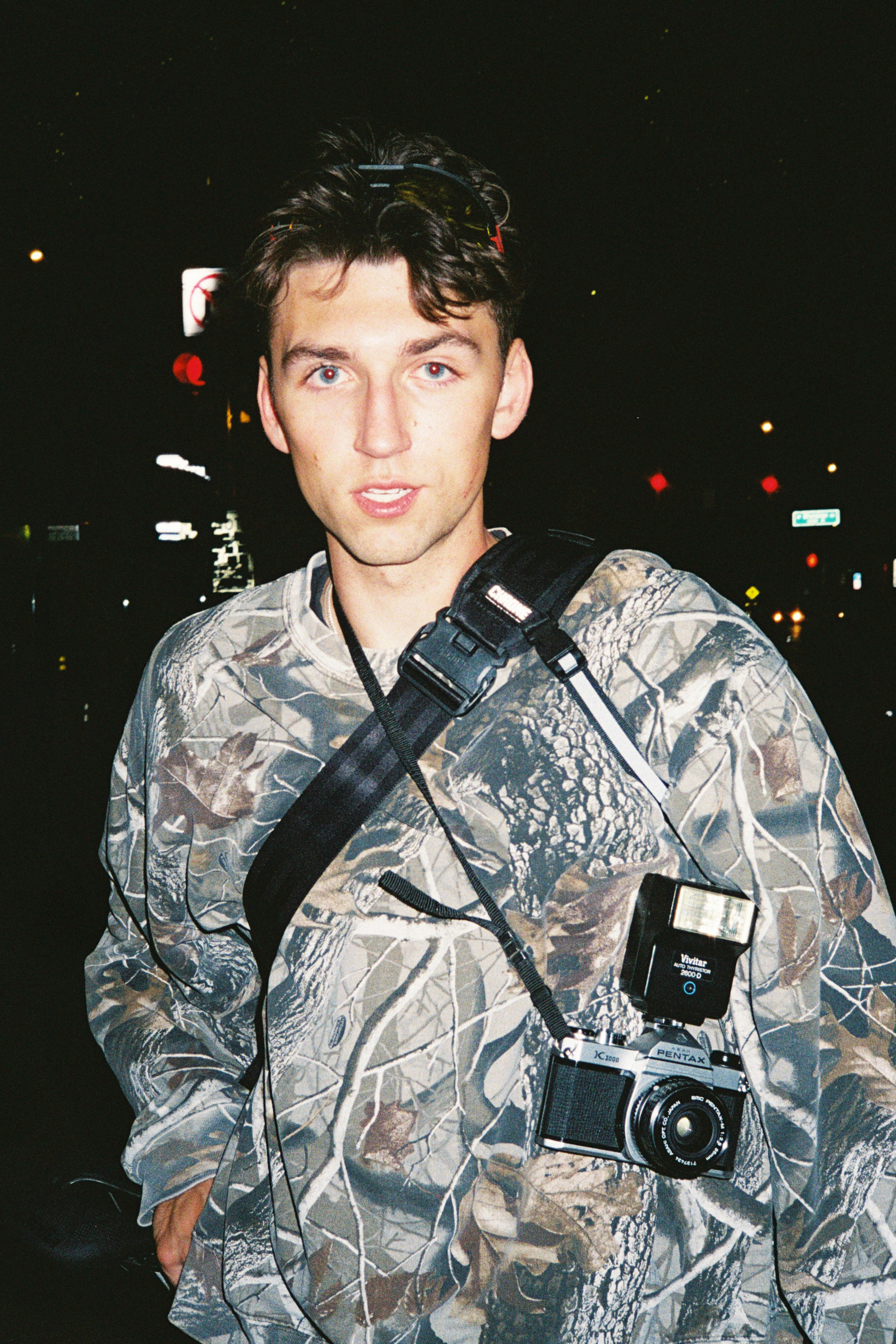 ABOUT. 35mm Photography by Brad Zgonena based in Chicago, IL