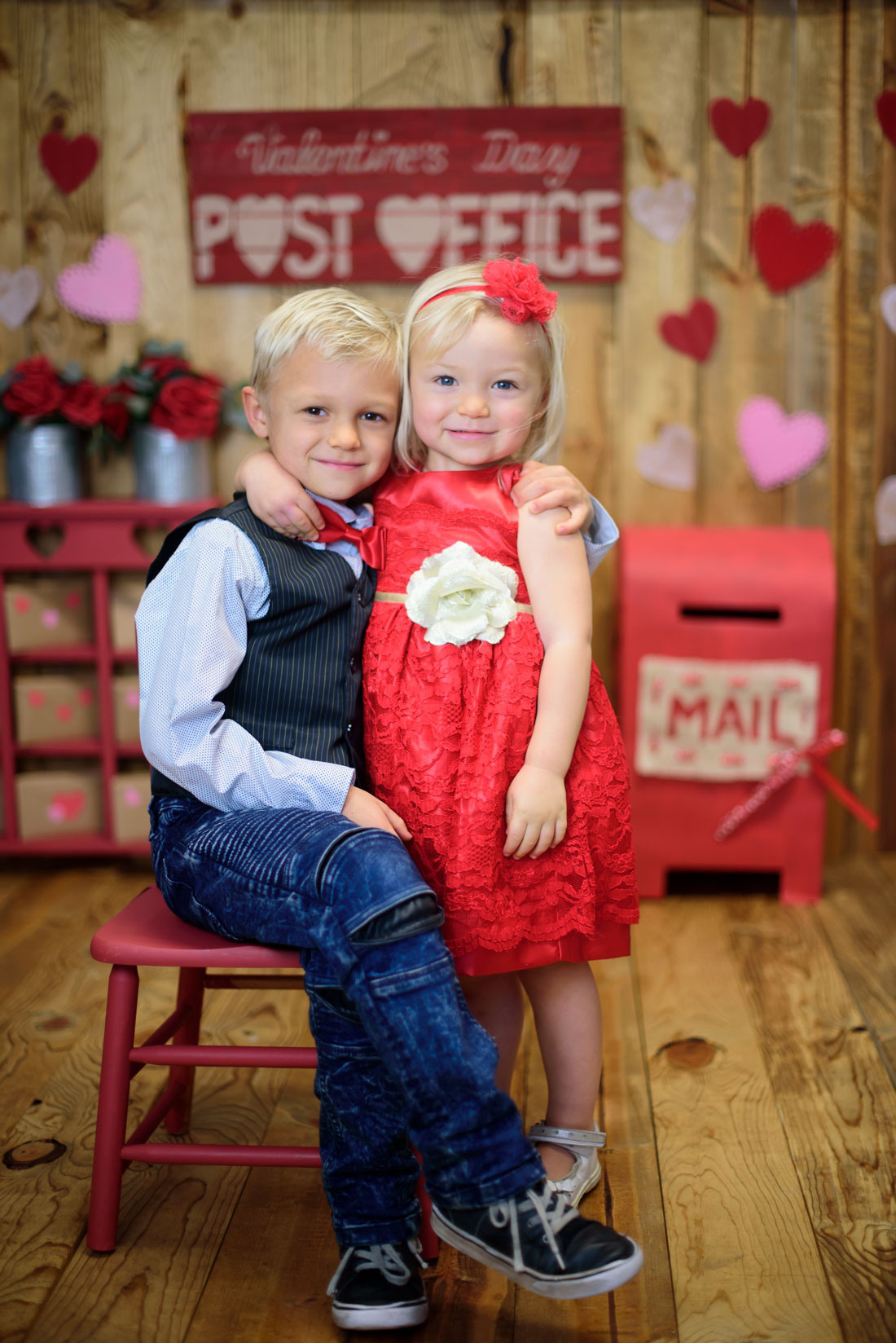 Valentine’s day post office’ photo session. Family photographer in Roseville, Rocklin, Folsom, Sacramento