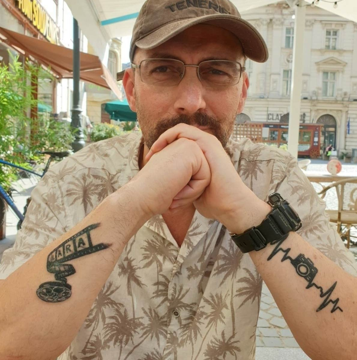 CONTACT. Pro-Photography