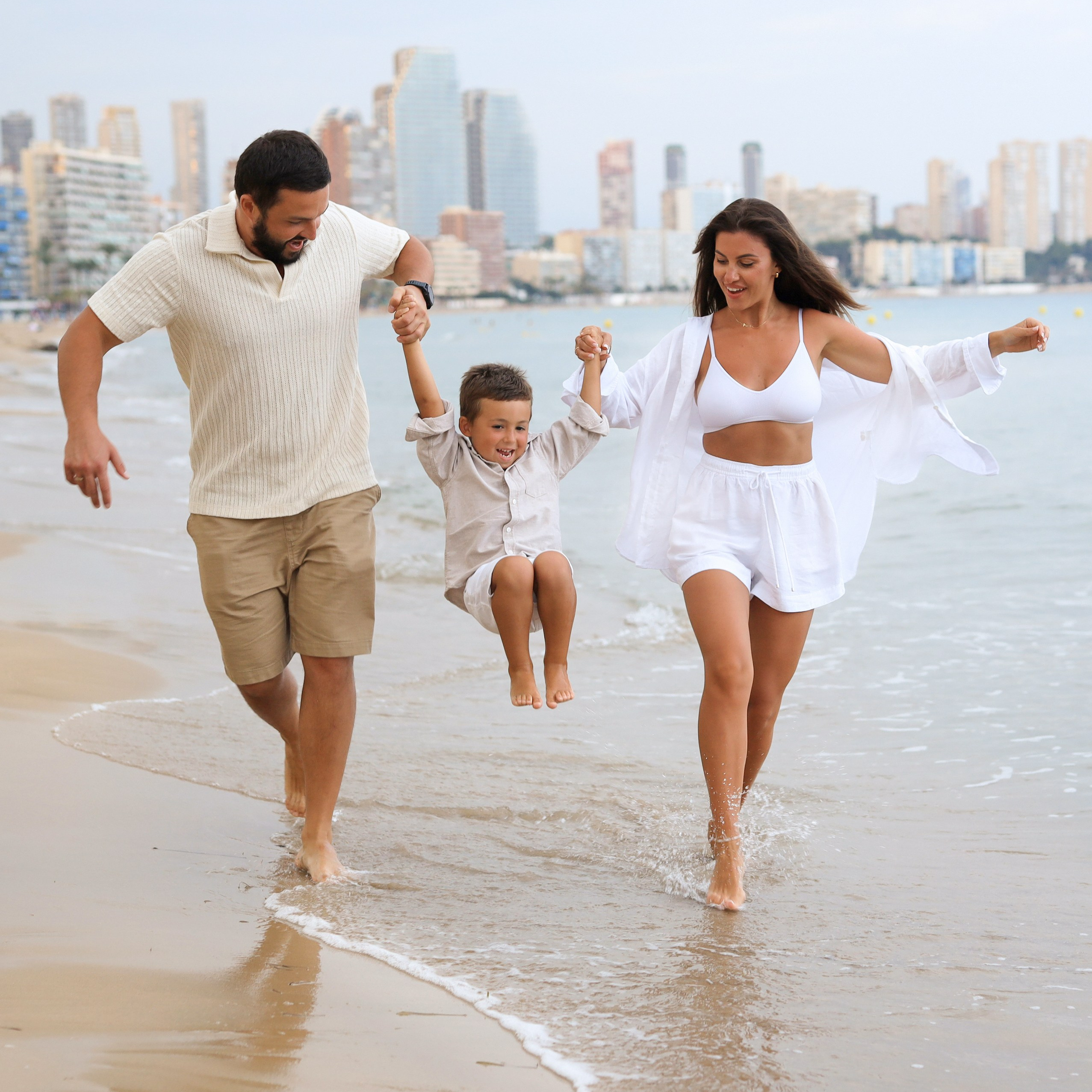 Personal or family photoshoot. Wedding and family photographer in Altea, Valencia, Alicante, Benidorm