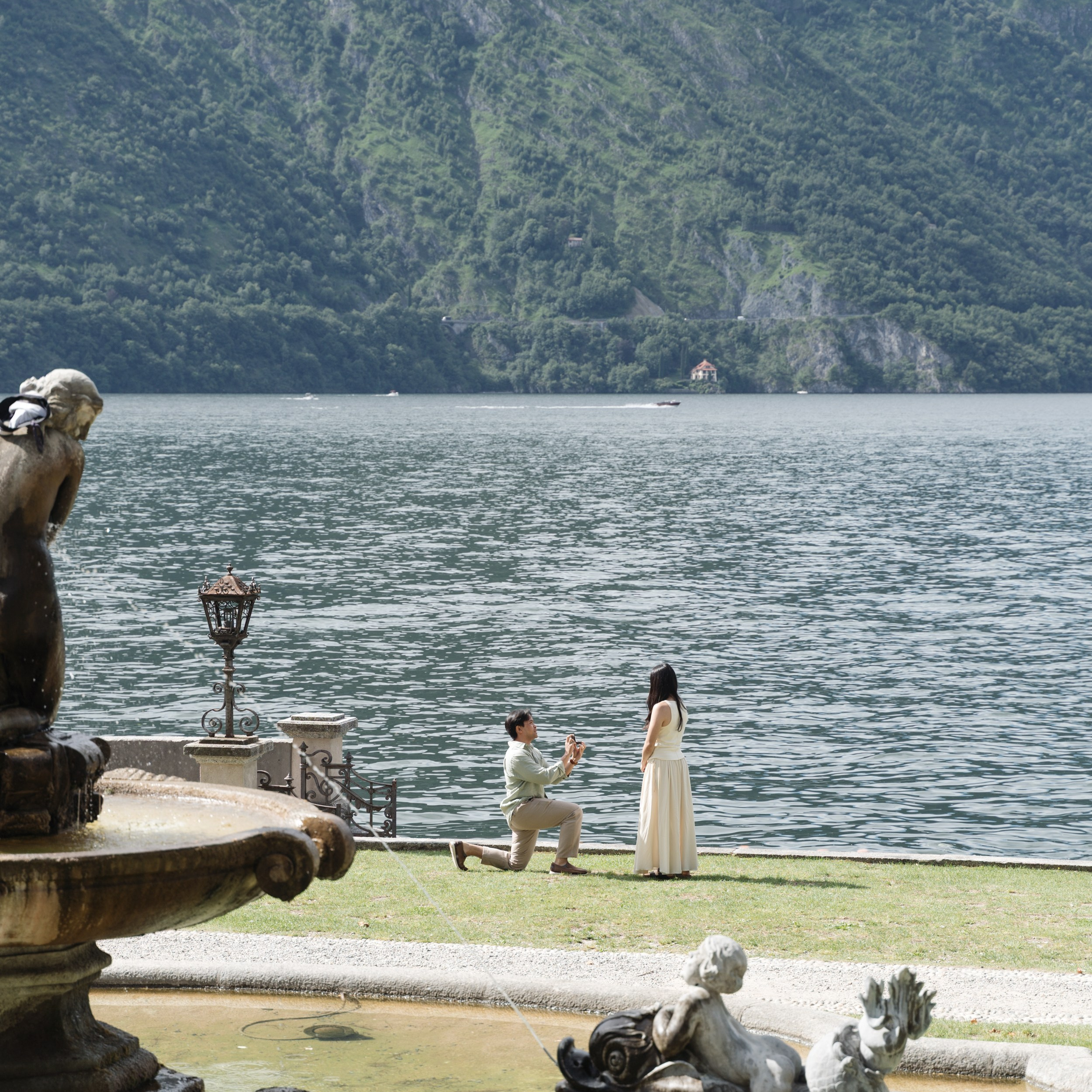 Tremezzo Proposal Photographer | Romantic Proposal Ideas on Lake Como