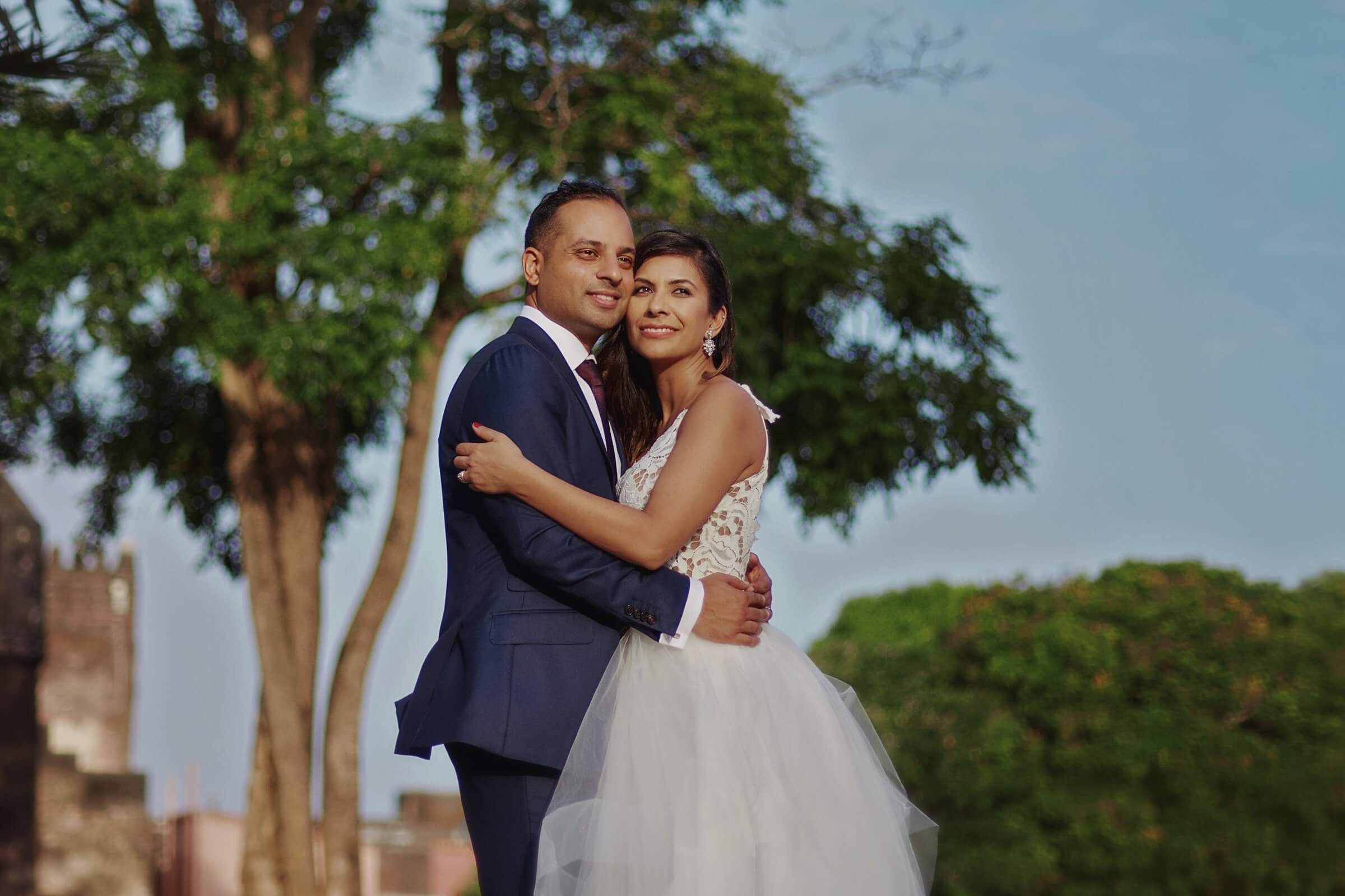 Powerful wedding portrait at Fort Jesus, Mombasa. Maiafreia Studio preserves your love story with elegance and heritage in Kenya’s iconic landmarks.