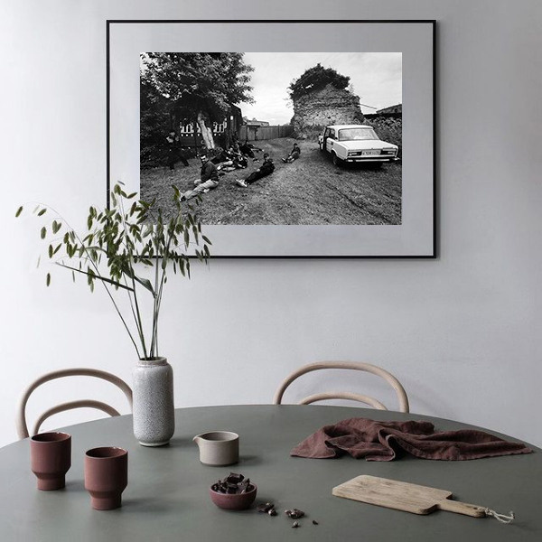 Print store / Rollei Vintage 132 FB warmton matt. Misha Maslennikov. Documentary photography. Odessa