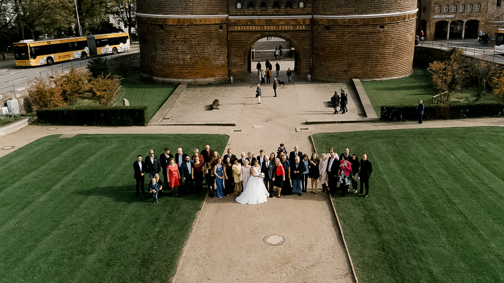 WEDDING IN LUBECK / Hochzeit in Norddeutschland, Hamburg, Lubeck. Inna Zaytseva Photography | Photographer in Munich | Content Creation