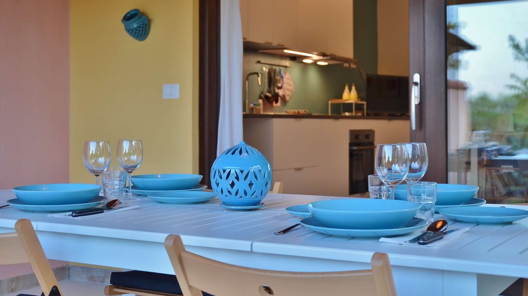 Servizi. Eugenia Murru. Fotografa d’interni in Sardegna specializzata in case vacanza, affitti brevi. Foto naturali per Airbnb, Immobiliare in 48 ore