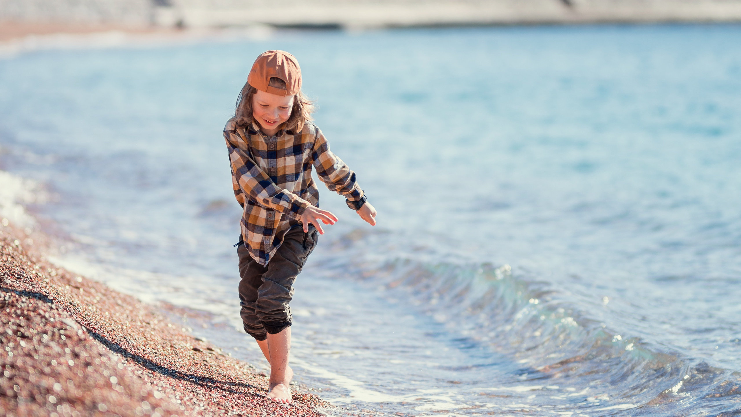 Contact. Kate Khaldeeva photographer in Saratov