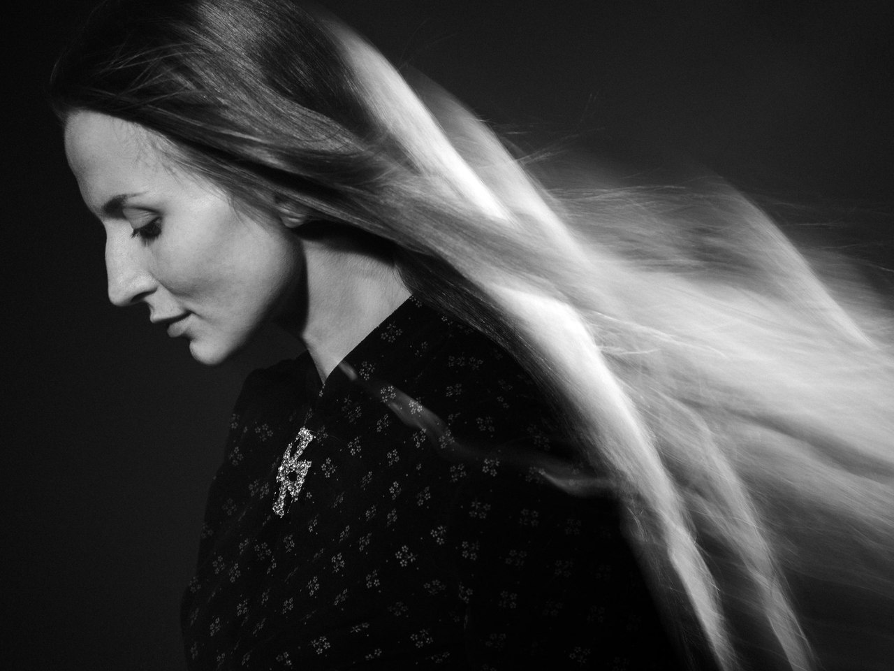 Contacts. Irène Shkoda