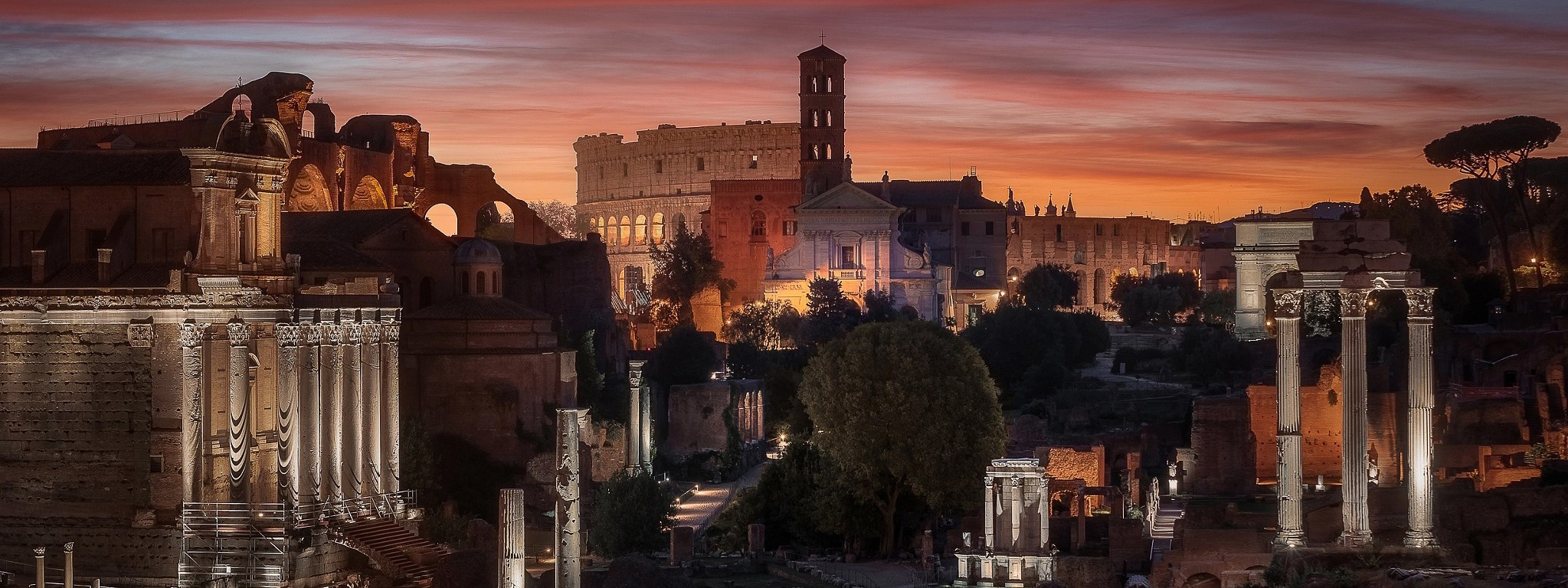 Рим Мистический Таинственные истории и живописный Трастевере Мы встретимся на одной из красивейших площадей Рима, откуда милые улочки выведут нас к площади, где сожгли Джордано Бруно.