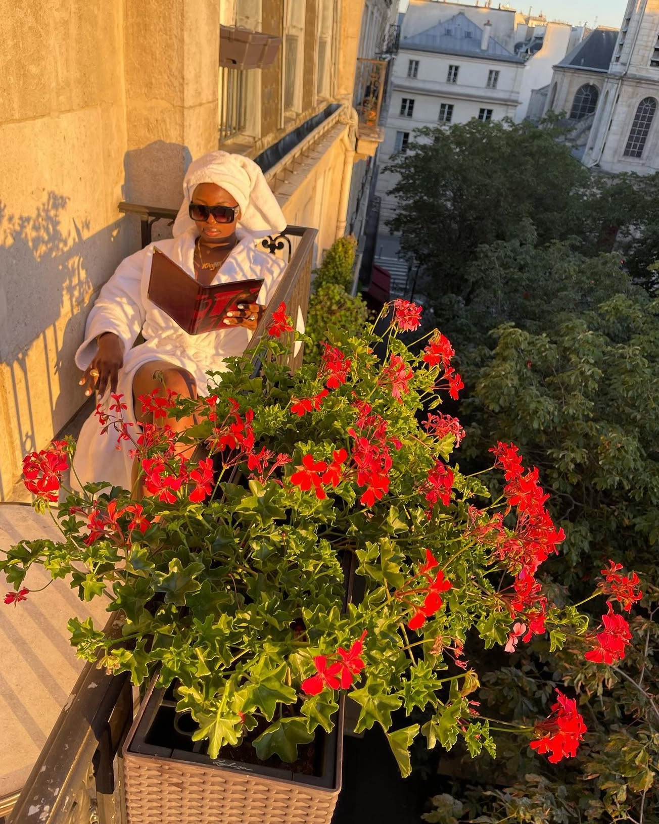 KA3NA HQ • London Based Content Creator |Brand Influencer | Commercial Model