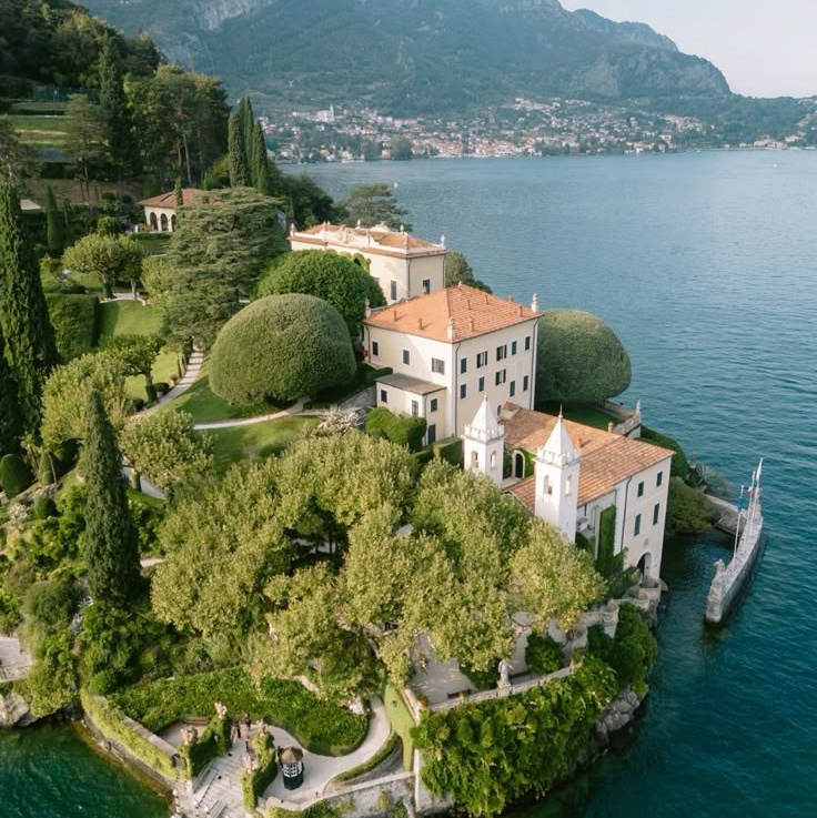 Proposal guide. Aleksandra Lansoni