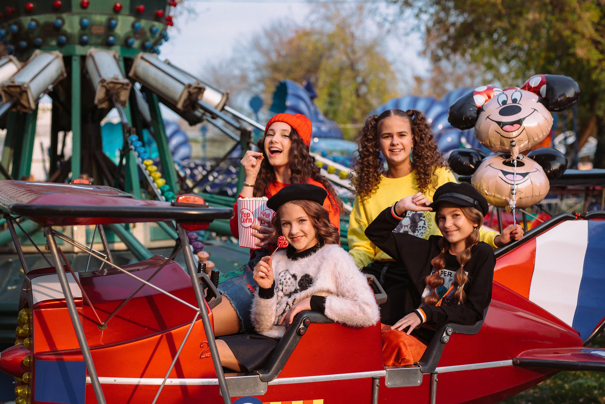 Барнаул куда можно сходить с девушкой. Парк солнечный ветер барнаул. Городской праздник. Барнаул куда можно сходить с девушкой. Барнаул куда можно сходить с девушкой.