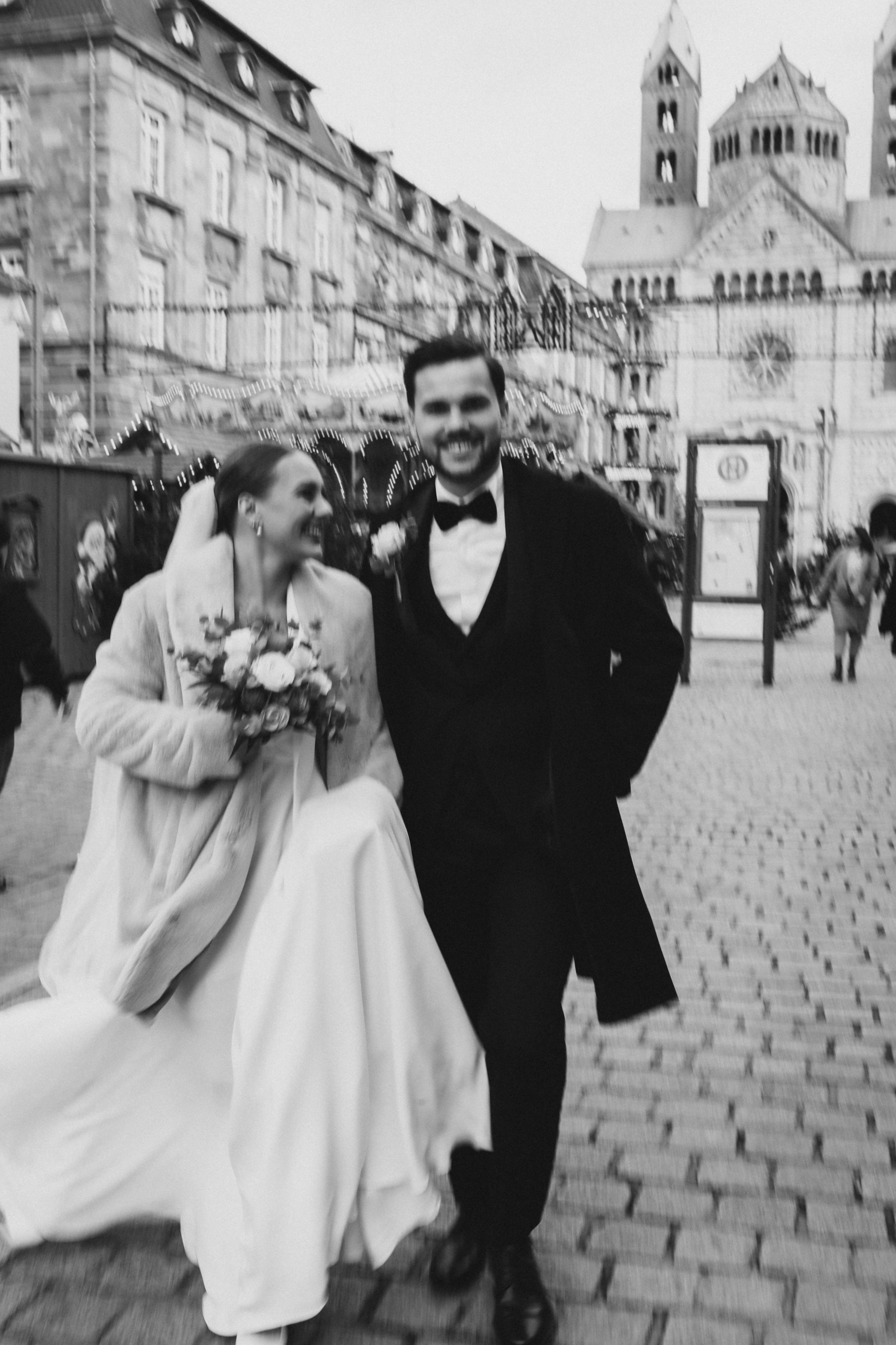 Romantisches Paarshooting in Speyer Altstadt – Hochzeit in der Pfalz