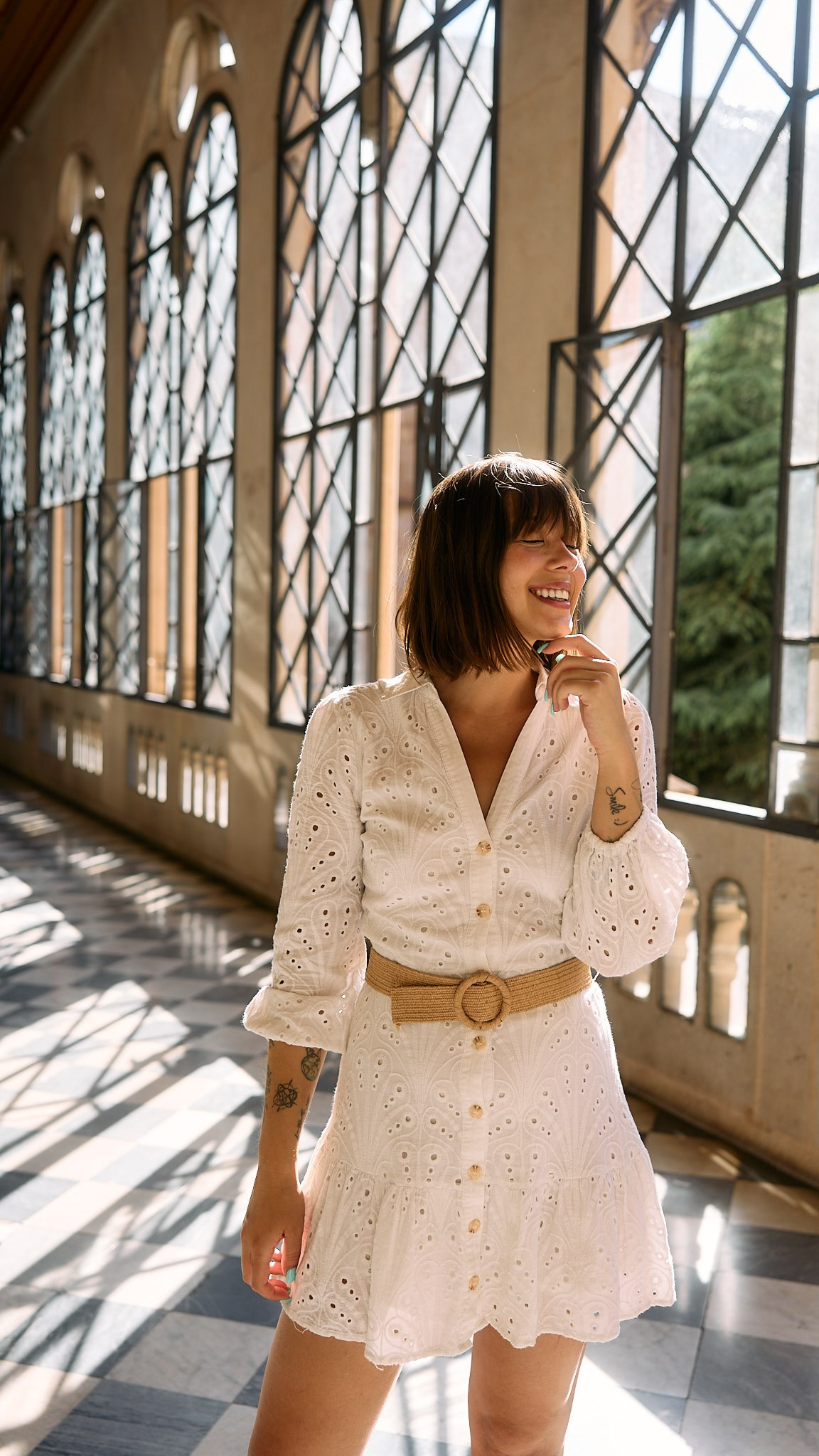 Service packages and prices for individual, couple, love-story and family photo shoots in Barcelona. POSTCARD.BCN Photographer Kate in Barcelona. Love-story, family or individual photo shoots