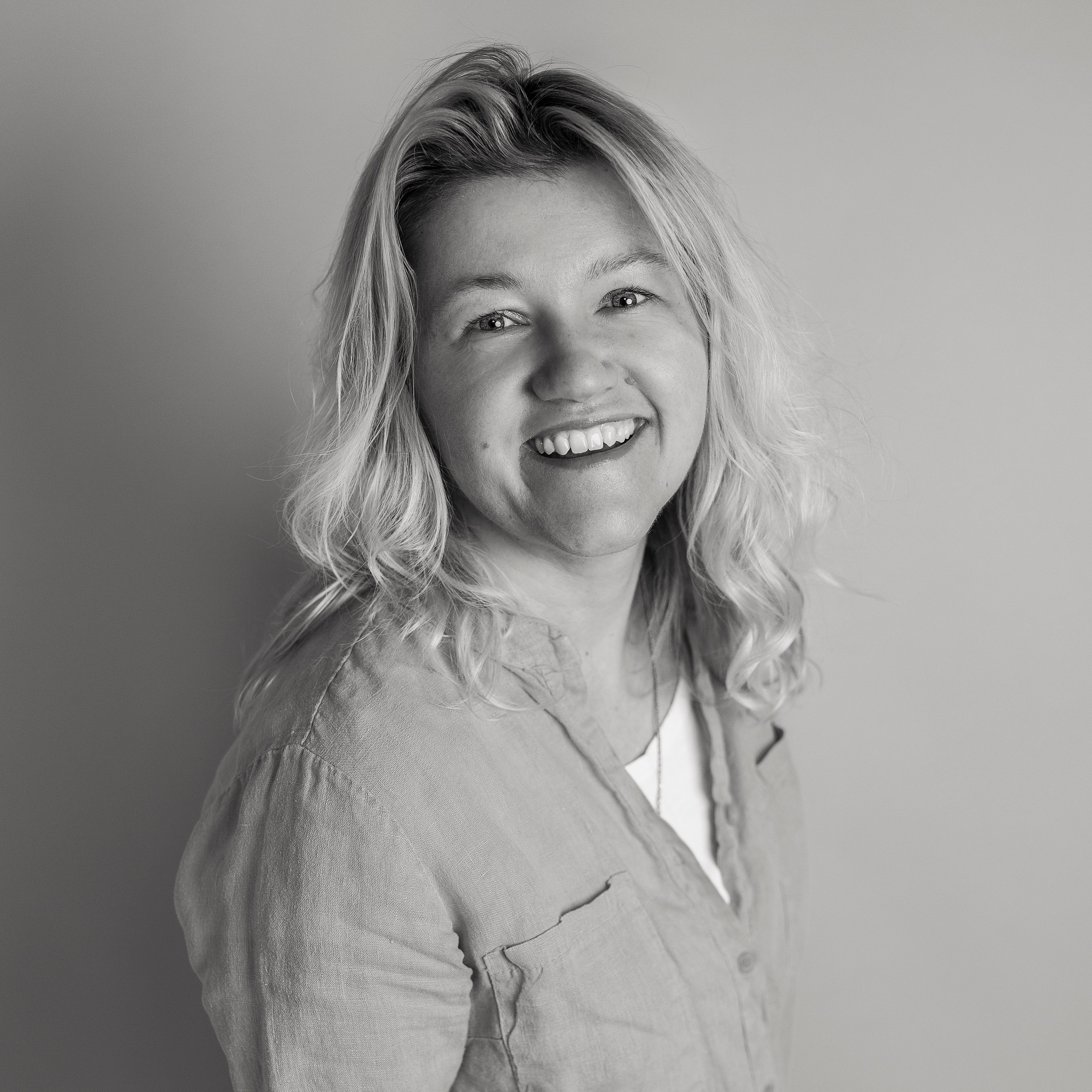 Contact | Irina Hoek Photography – Neem Vandaag Nog Contact. Familie en huwelijksfotograaf in Zwolle Overijssel