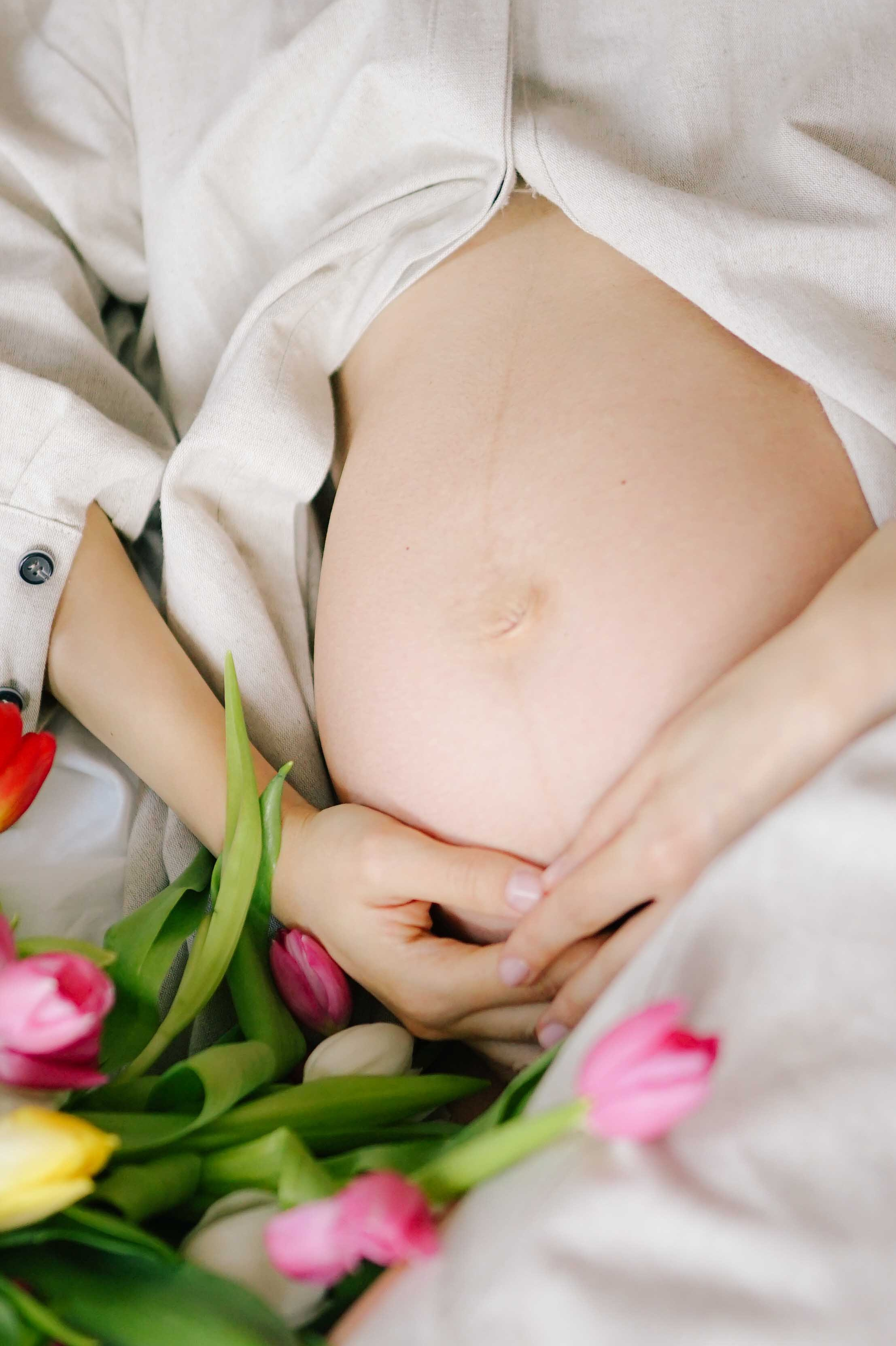 Madalina Beda- Artist vizual, fotograf, doula la nastere, consultant babywearing Brasov si in toata tara