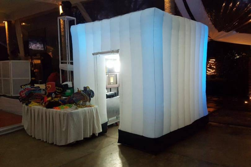 En Tuxtla Gutiérrez. Fotógrafo de XV y BODAS en Tuxtla Gutiérrez y Villahermosa | ROGER CORZO | 360 PRODUCCIONES