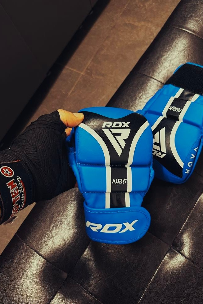 Грэпплинг-перчатки RDX Shooter Aura Plus T-17 — обзор, защита и комфорт для ММА Кишинев. Мастер Детейлинга / Автосервис / Ремонт Кузова PDR / Кишинёв