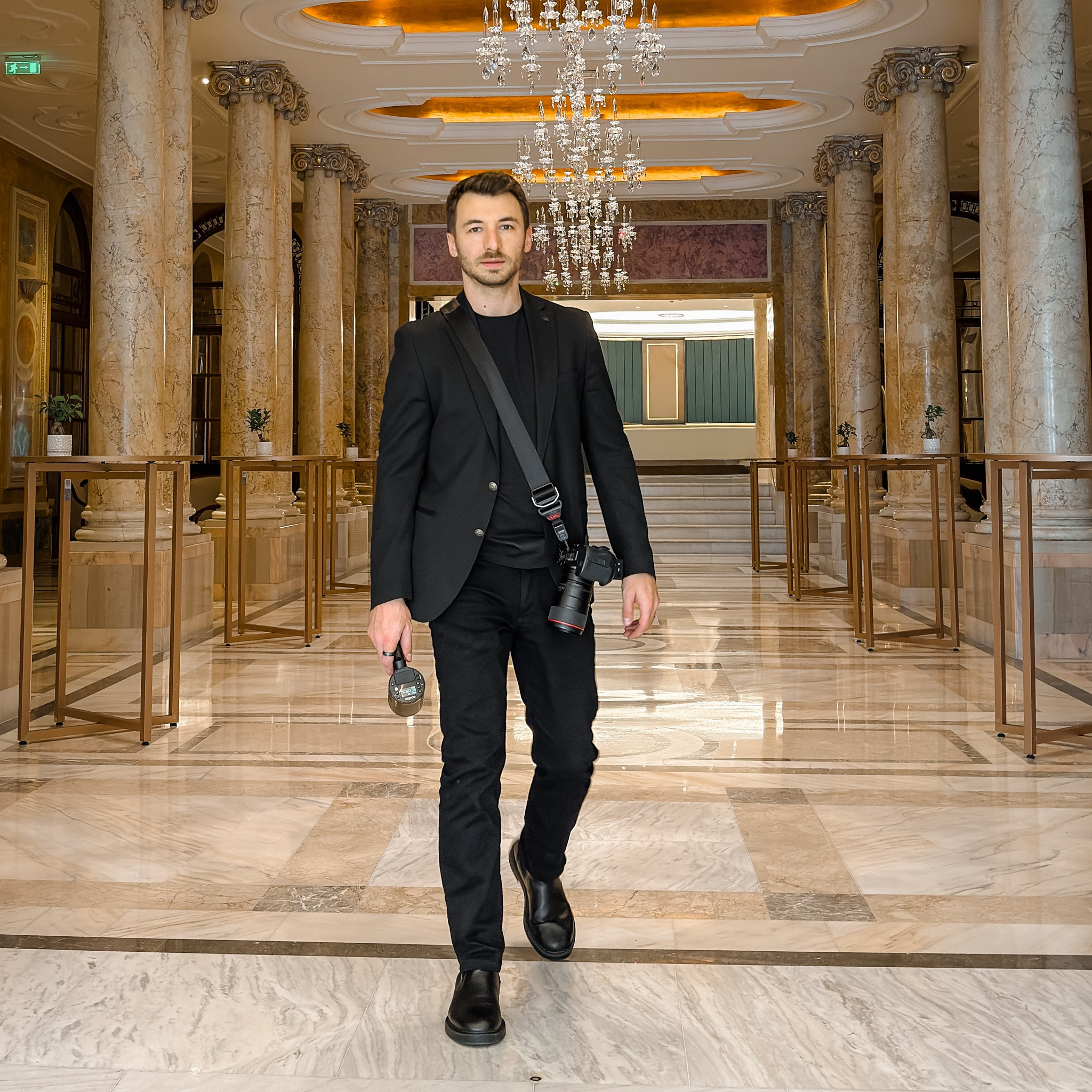 Wedding Photographer in Bucharest — Manu Ivanciu