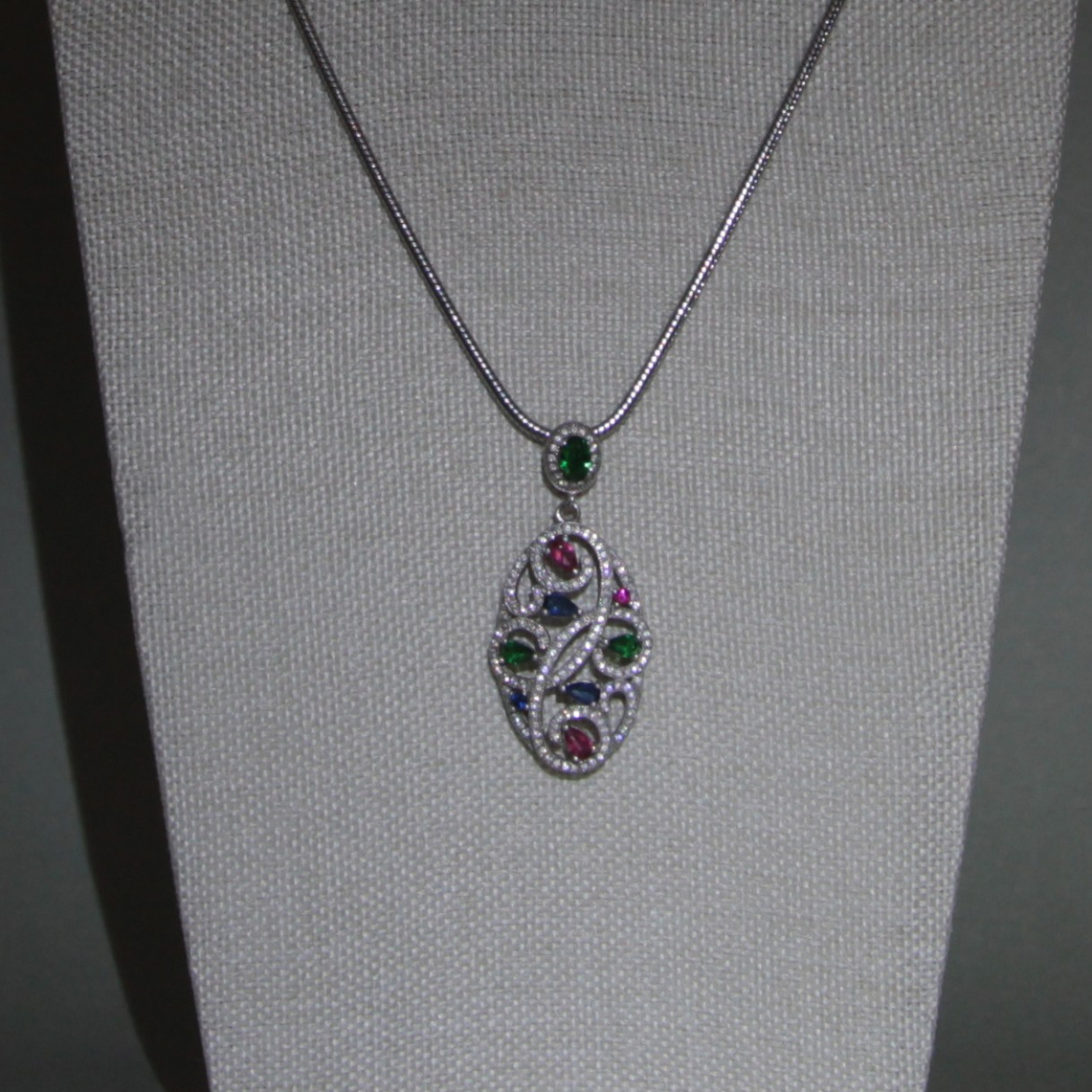 Vintage Jewelry Spain France. Современнные и актикварные украшения в Барселоне, Москве и Санкт-Петербурге