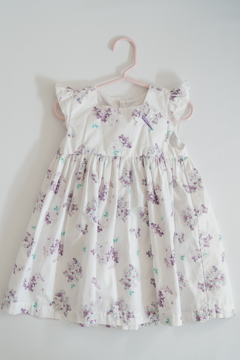 Cake smash outfits for girls. Newborn and family photographer. Hills District. Sydney
