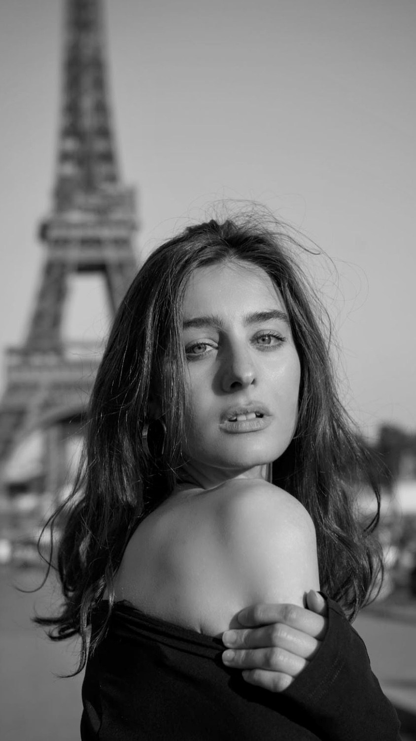 Contacts. Photographer in Sofia Irina Shadurskaya