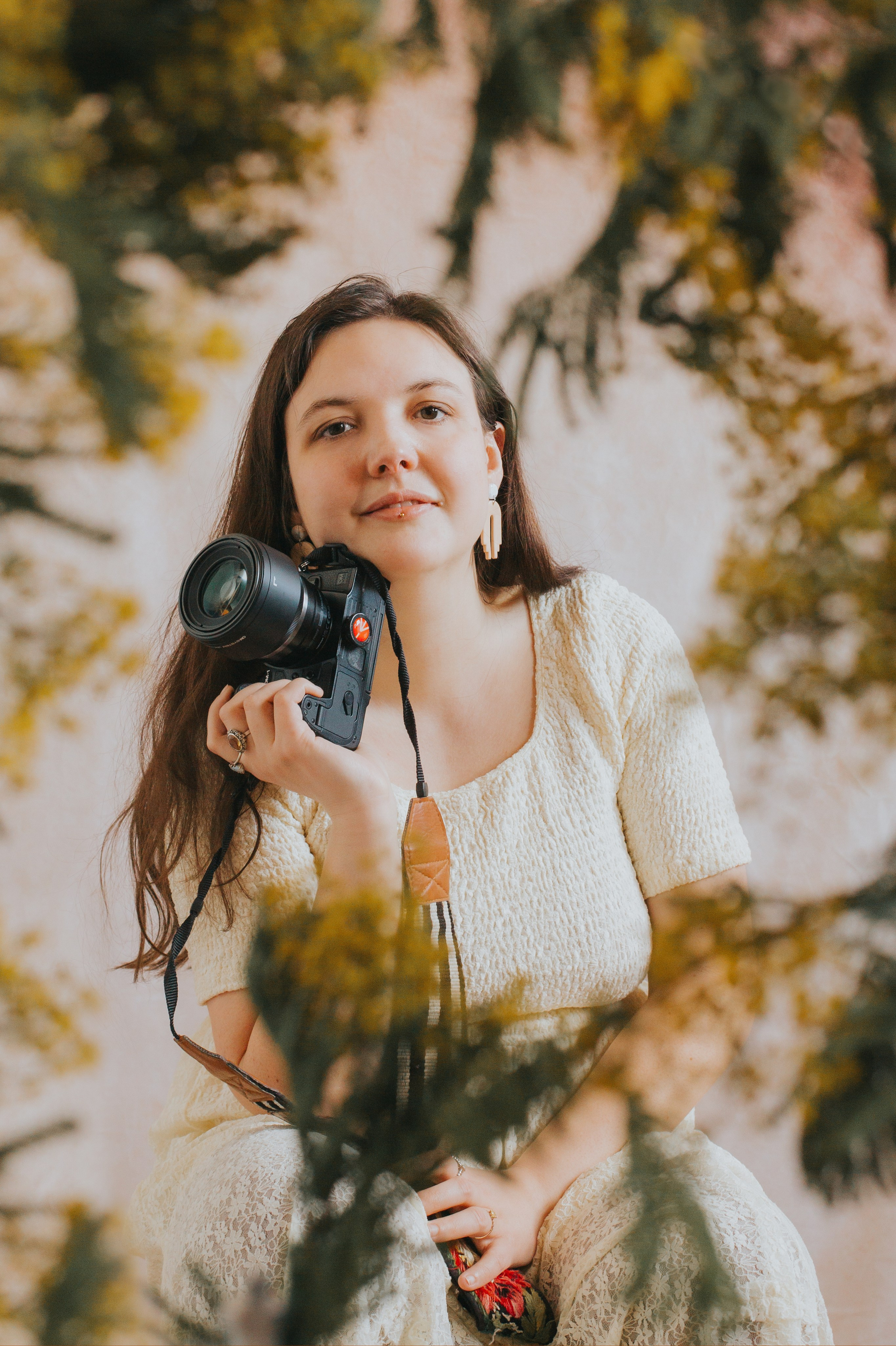 Contact. Mimosa Studios — Motherhood & Family Photographer in Montreal