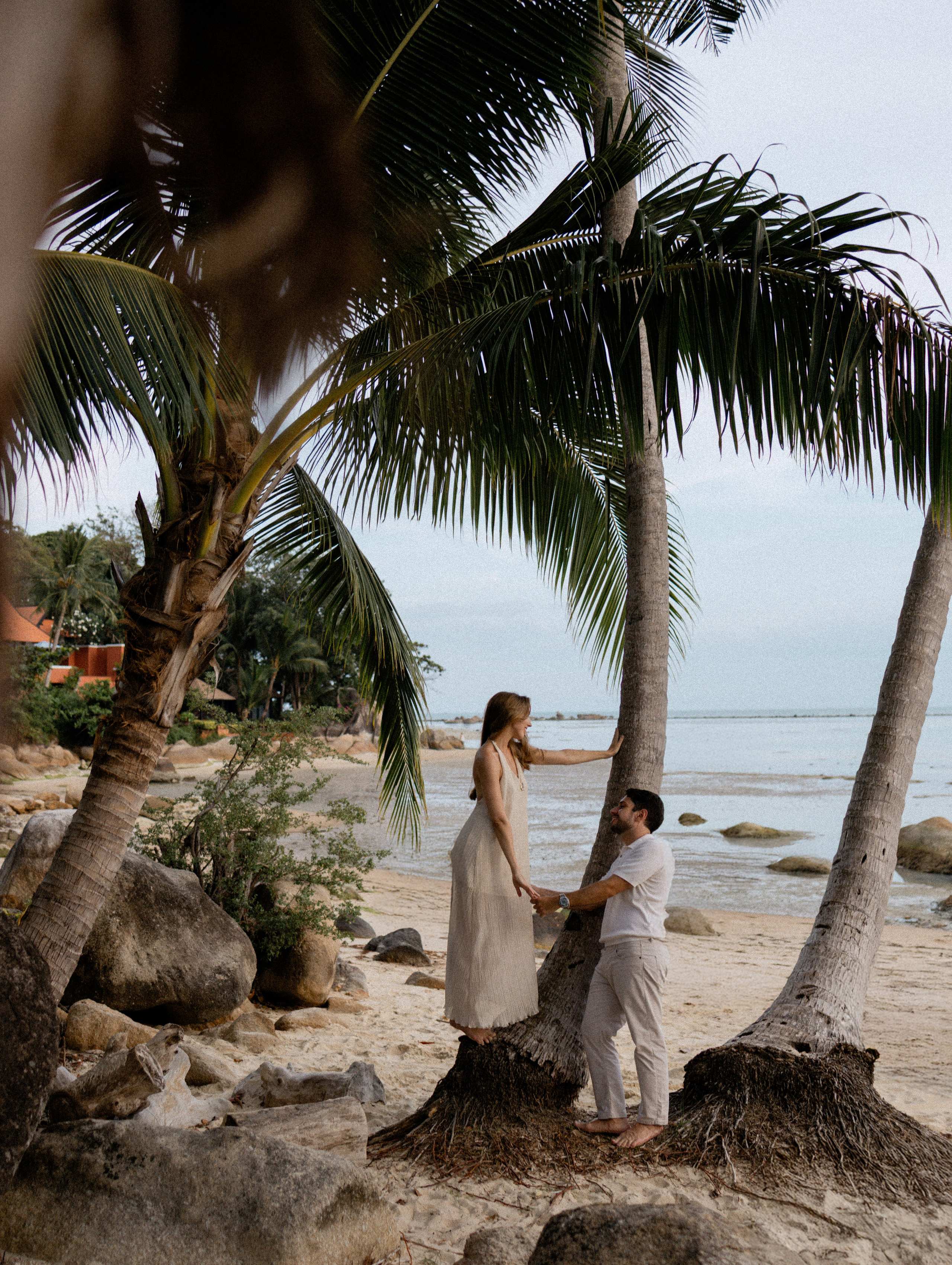 LOCATIONS. Photographer on Koh Samui Elena