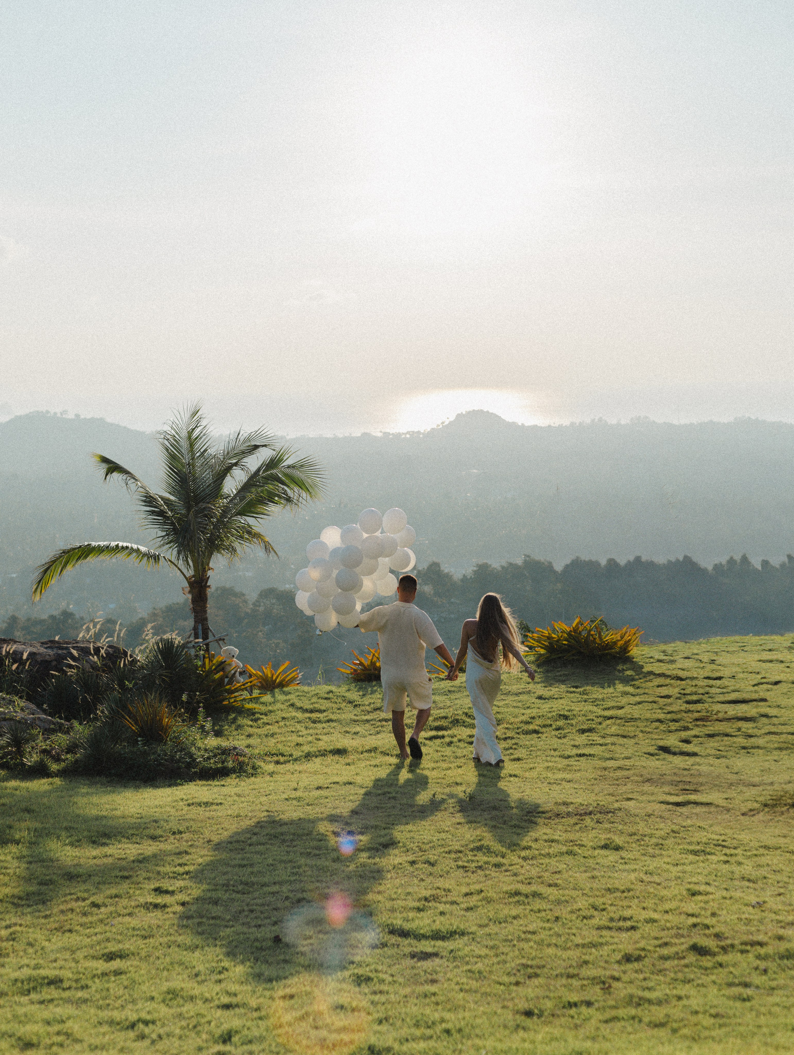LOCATIONS. Photographer on Koh Samui Elena