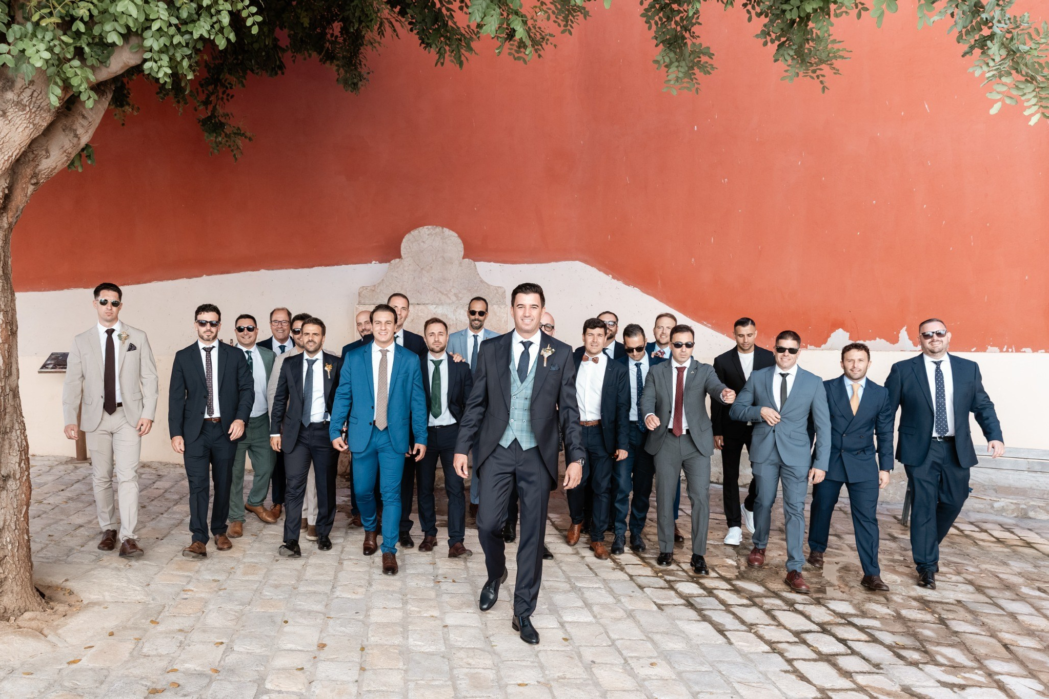 Boda de Antonio y Miriam en Cova Romero, Elche | Ramoné Fotografía