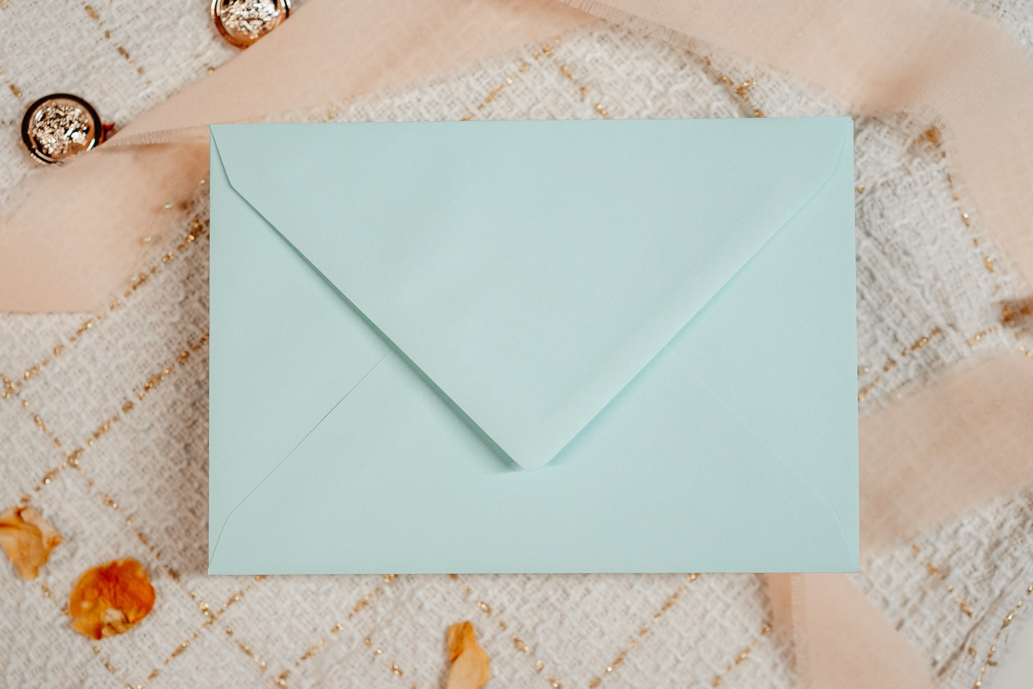 Plicuri. Fotograf Nuntă, Botez și Cununie Civilă în București - Mihai Popa