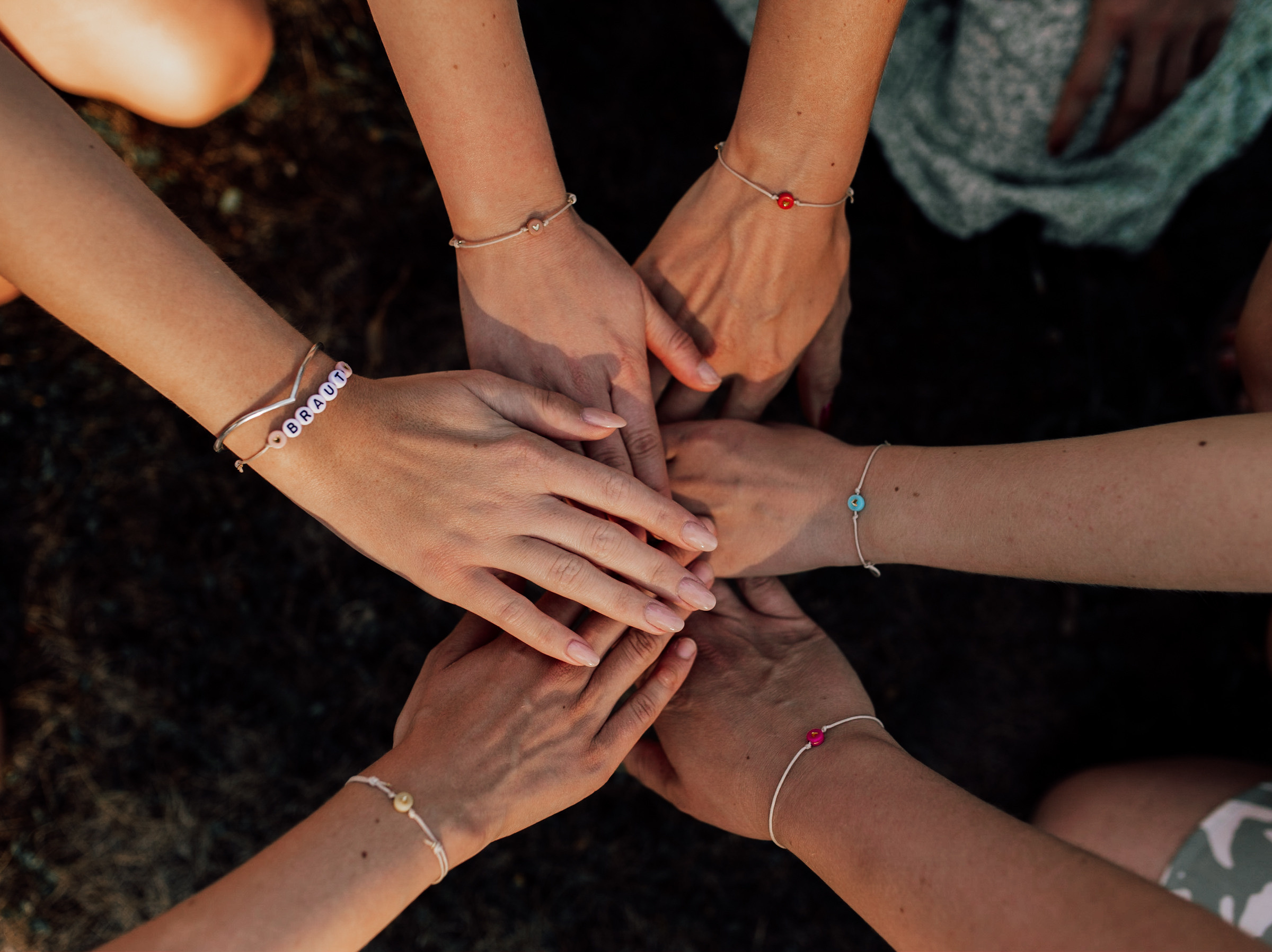 Hand zu Hand Erinnerungen fest halten