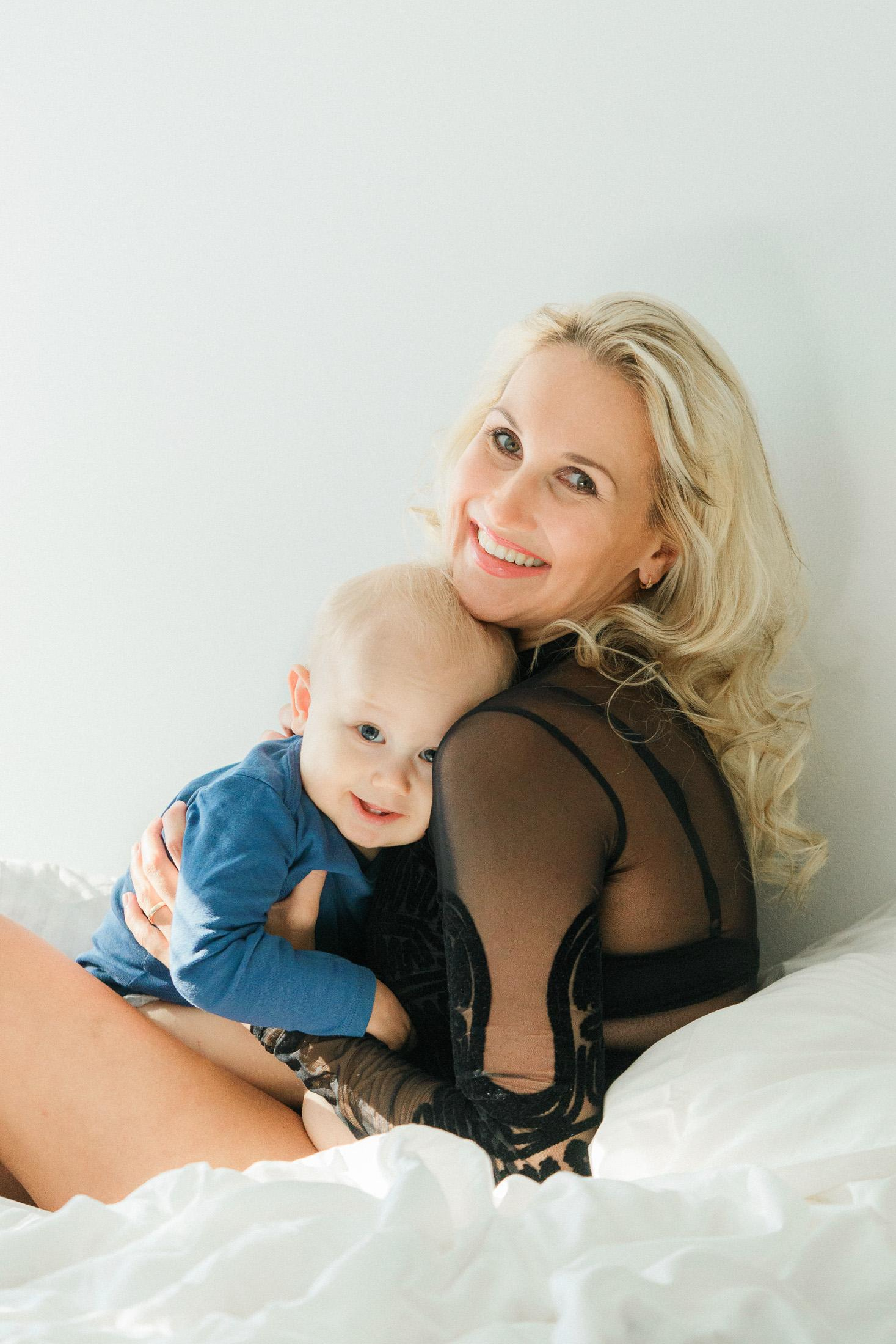 Äiti- lapsikuvaus asiakkaan kotona