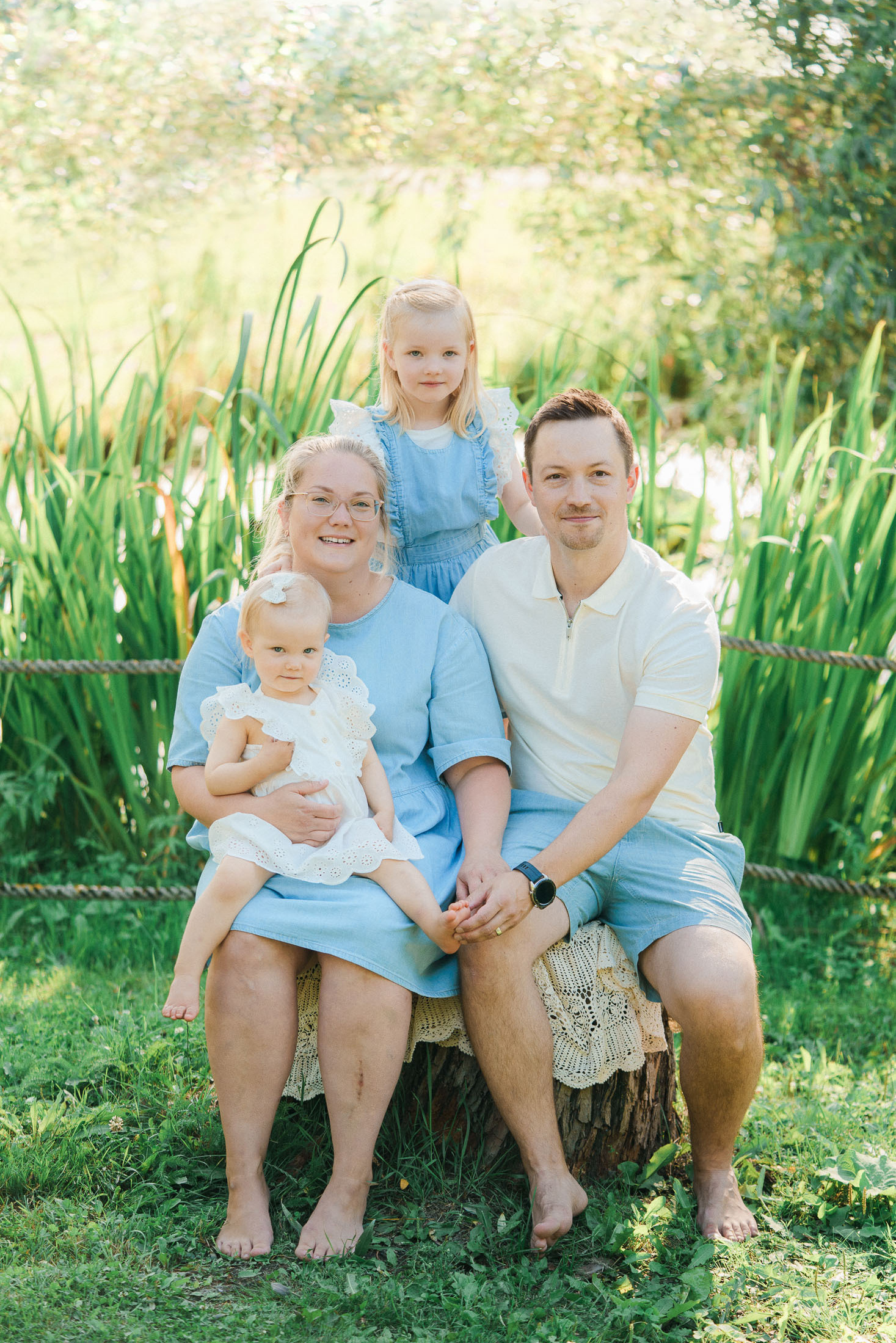 Yksivuotis- ja perhekuvaus Espoossa