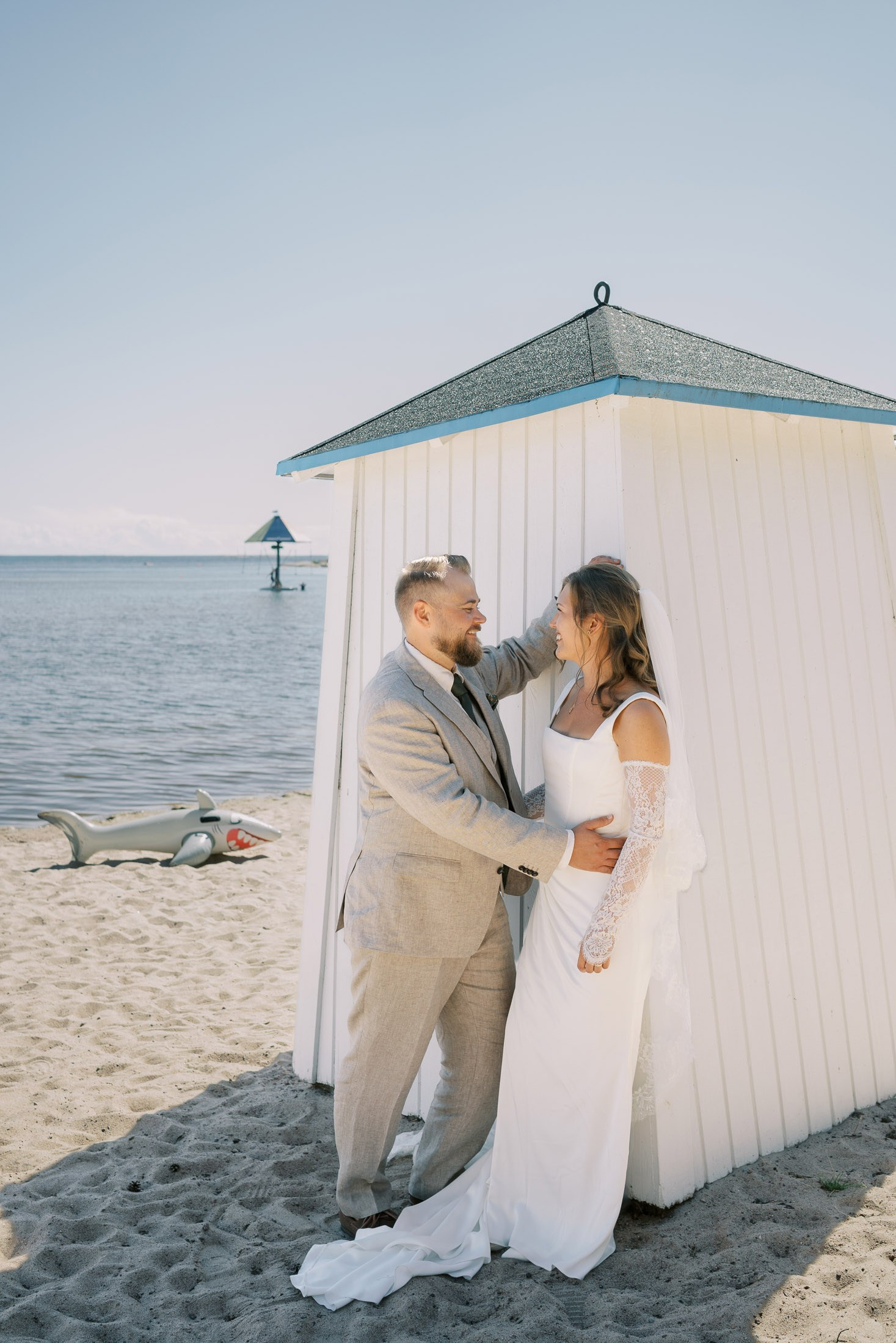 Kira&Mika, hääkuvaus Temppeliaukion kirkko, Vanha Viilatehdas. StudioHappyMoment — Fine Art Wedding Photographer in Italy, France, Spain & Finland