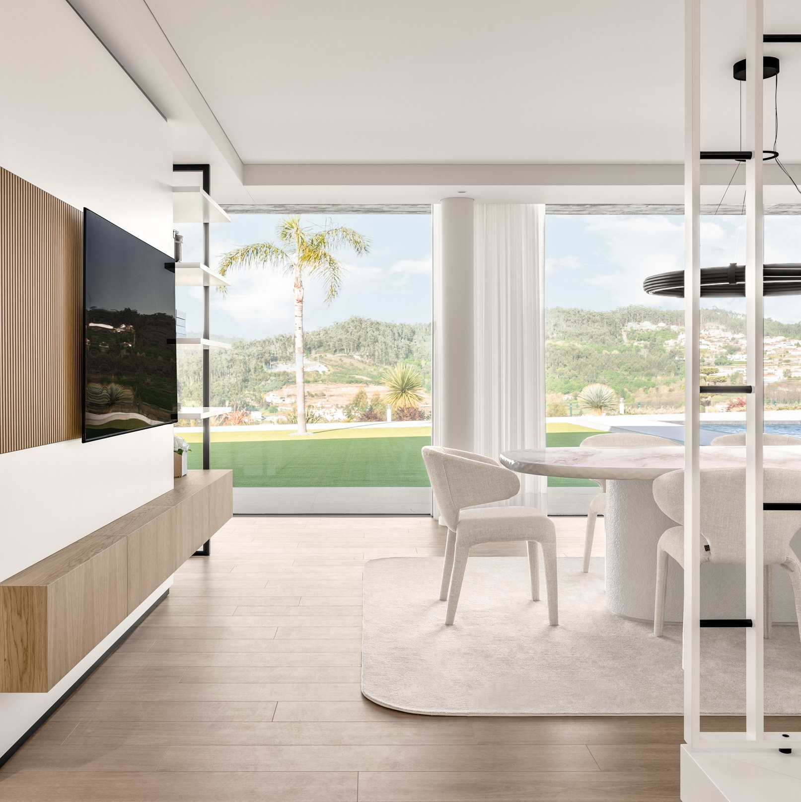 ESPAÇOS. André Fontoura