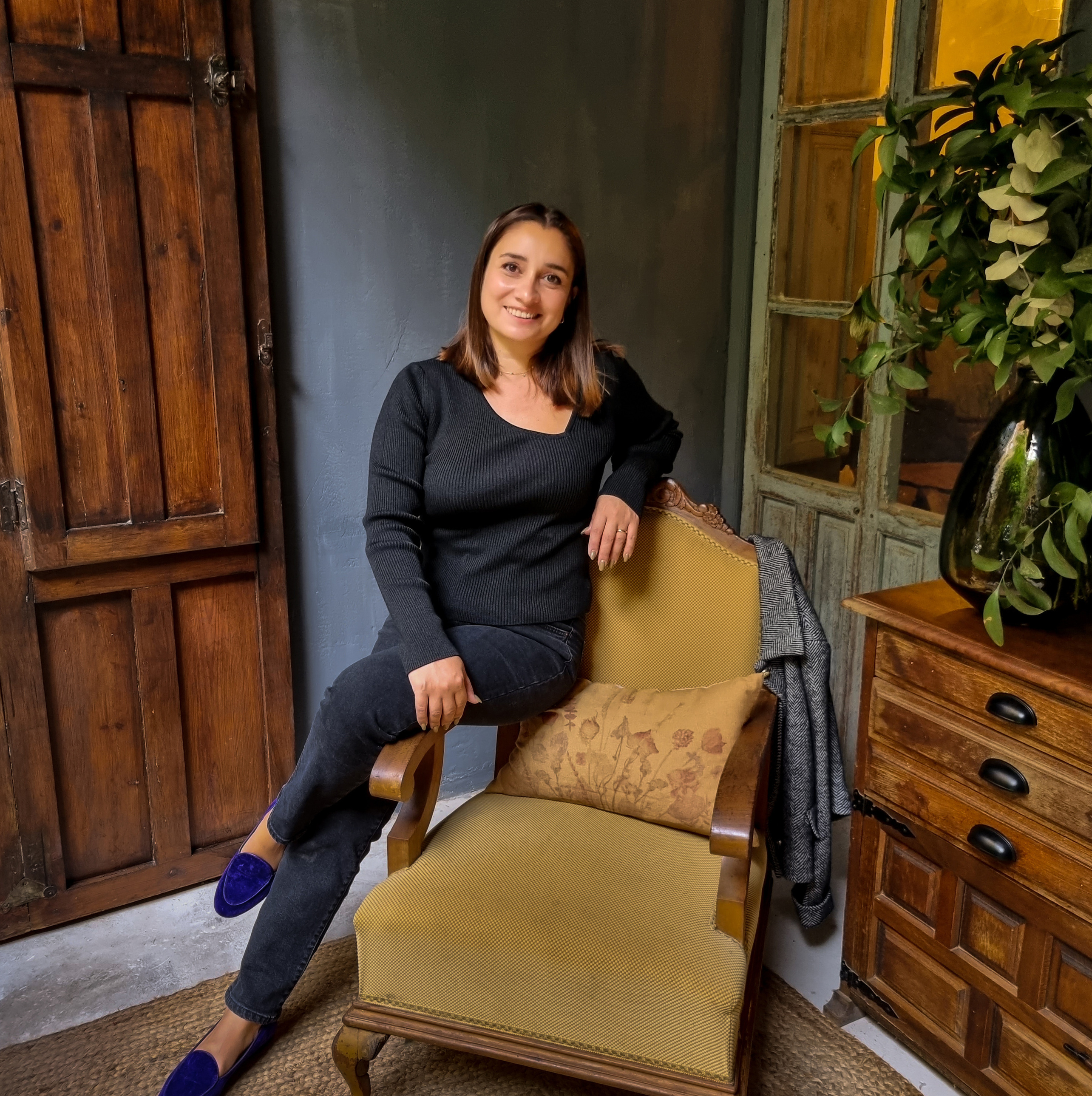 Визуалиазатор бренда в Испании. Фотограф и визажист Анастасия Гусарова