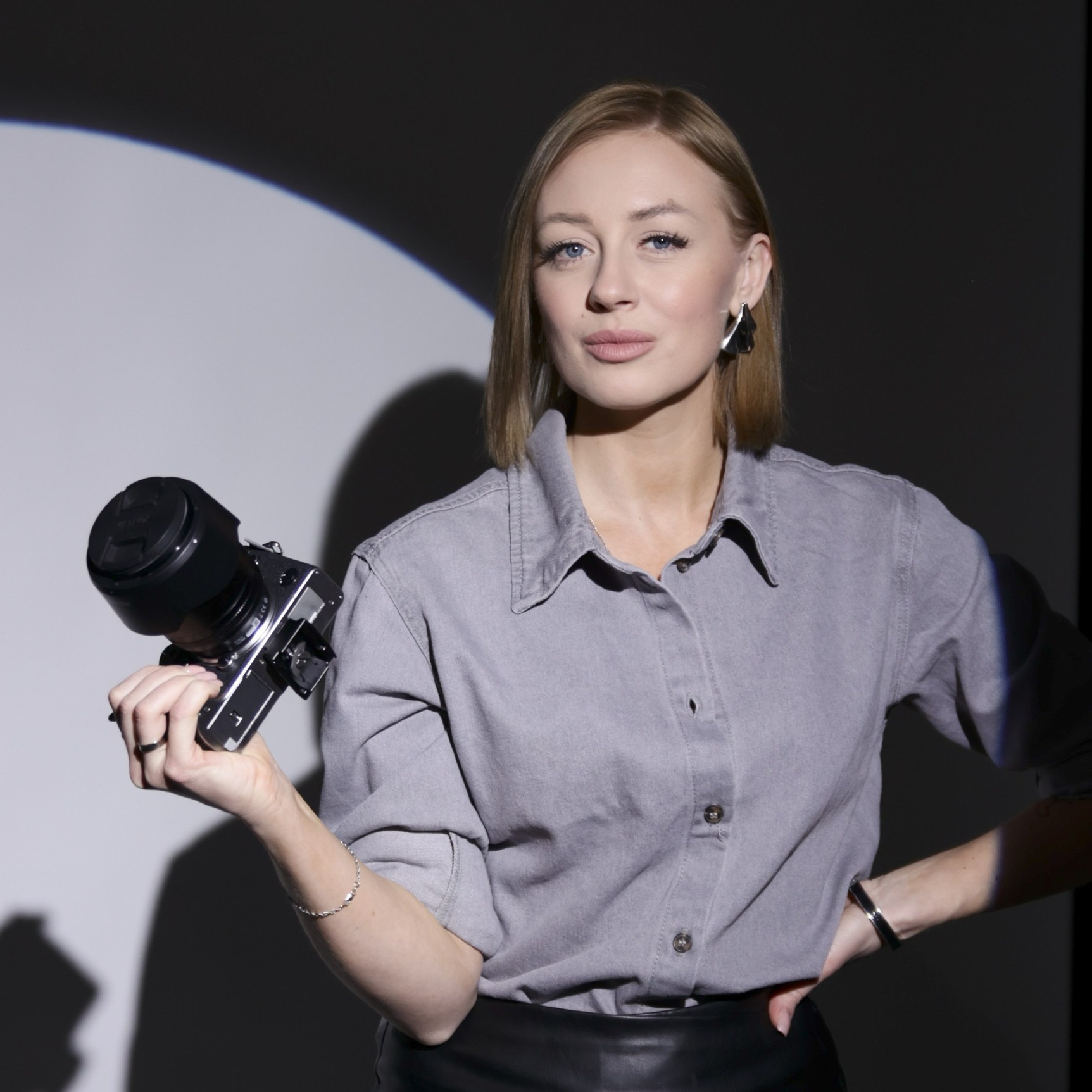 Fotograf münchen, videograf münchen, portraitfotografie, businessfotografie, fotoshoot, social media video, content creation, personal brand