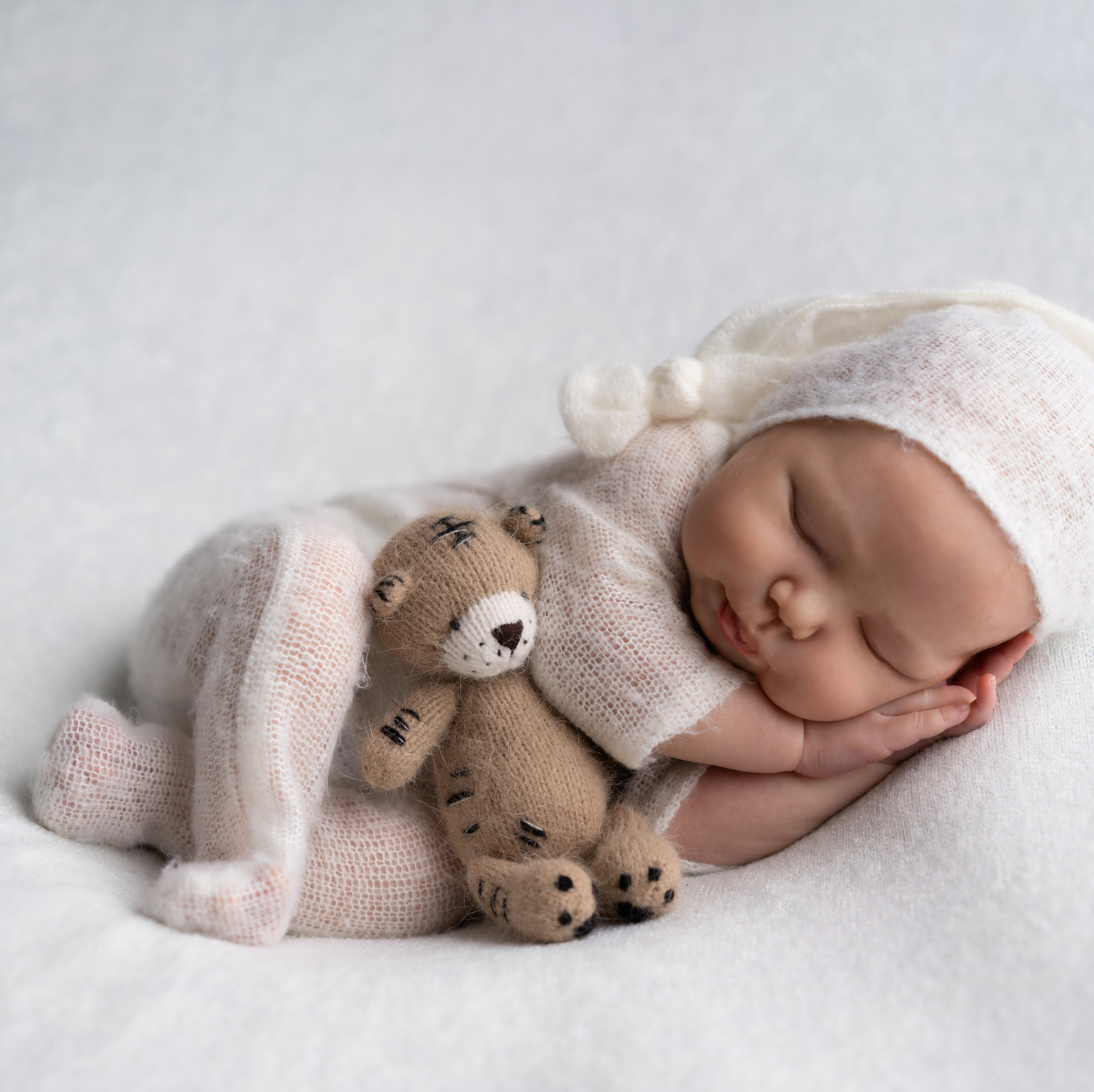 Фотограф новорожденных Юлия Гаст