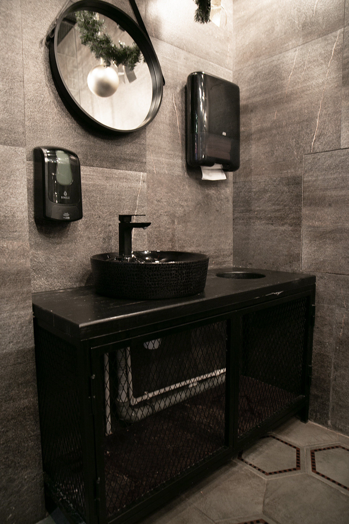 Разработка дизайна кальянной  —  «Endorphin Lounge»