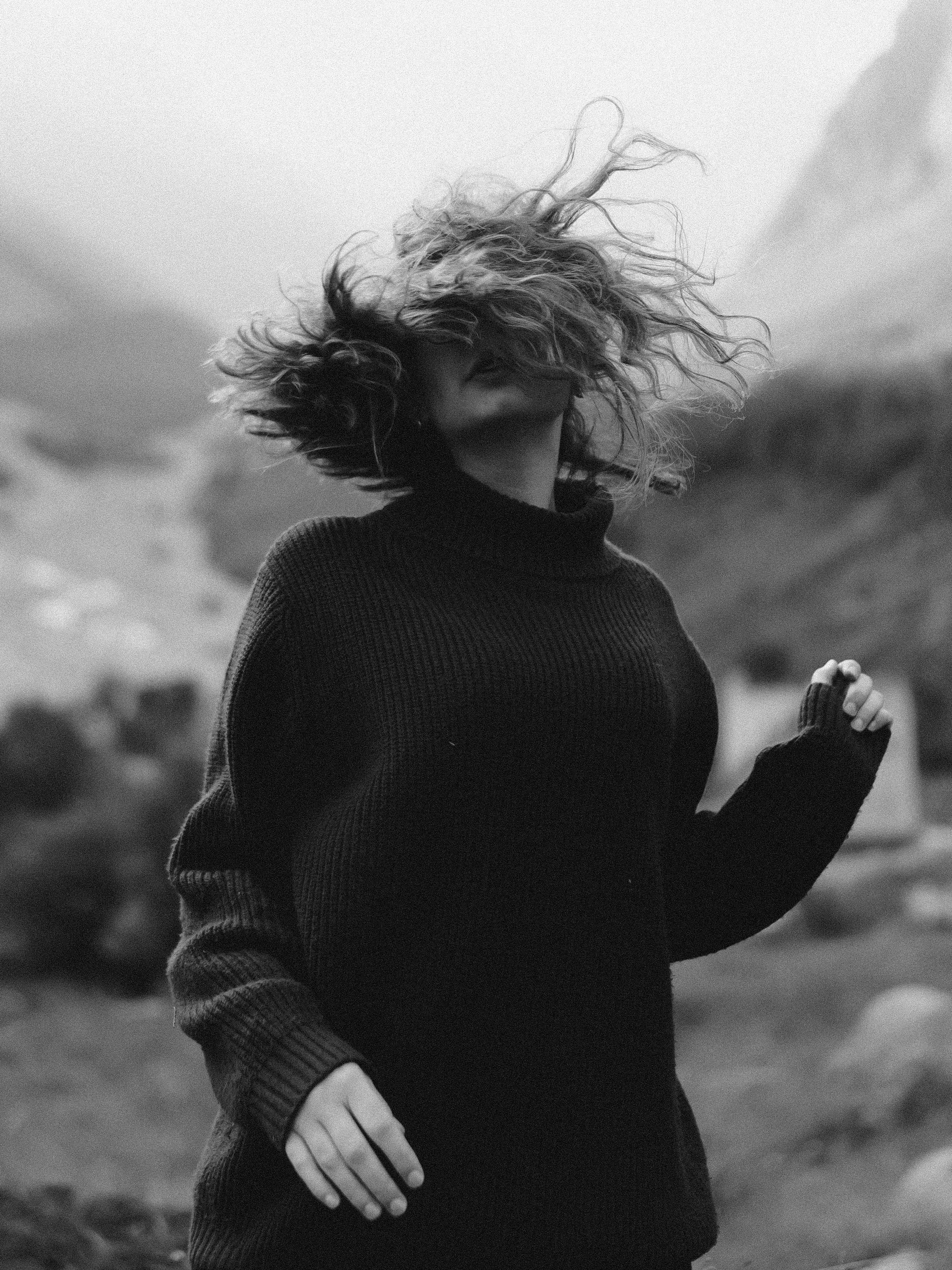 CONTACT / ABOUT. Giannis Ioannou