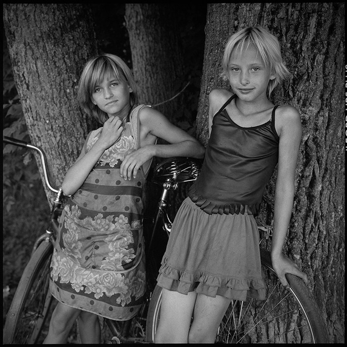 © Irina Chmyryova / Girls from the Outskirts. 12 photos about fragile femininity and elusive beauty