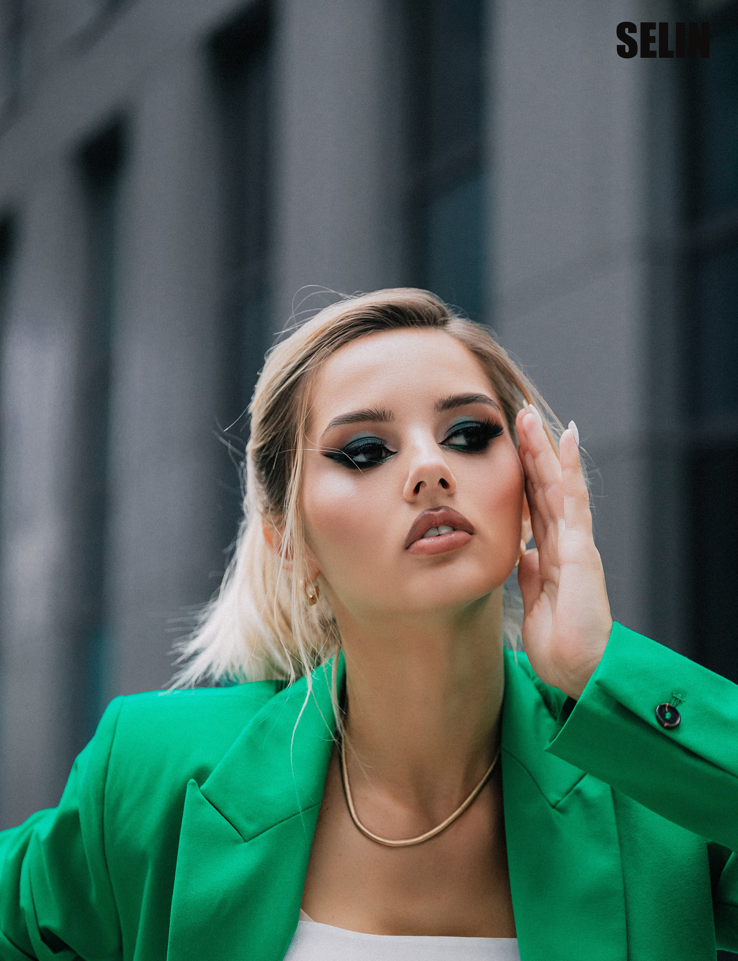 Selin magazine. Wedding and family photographer