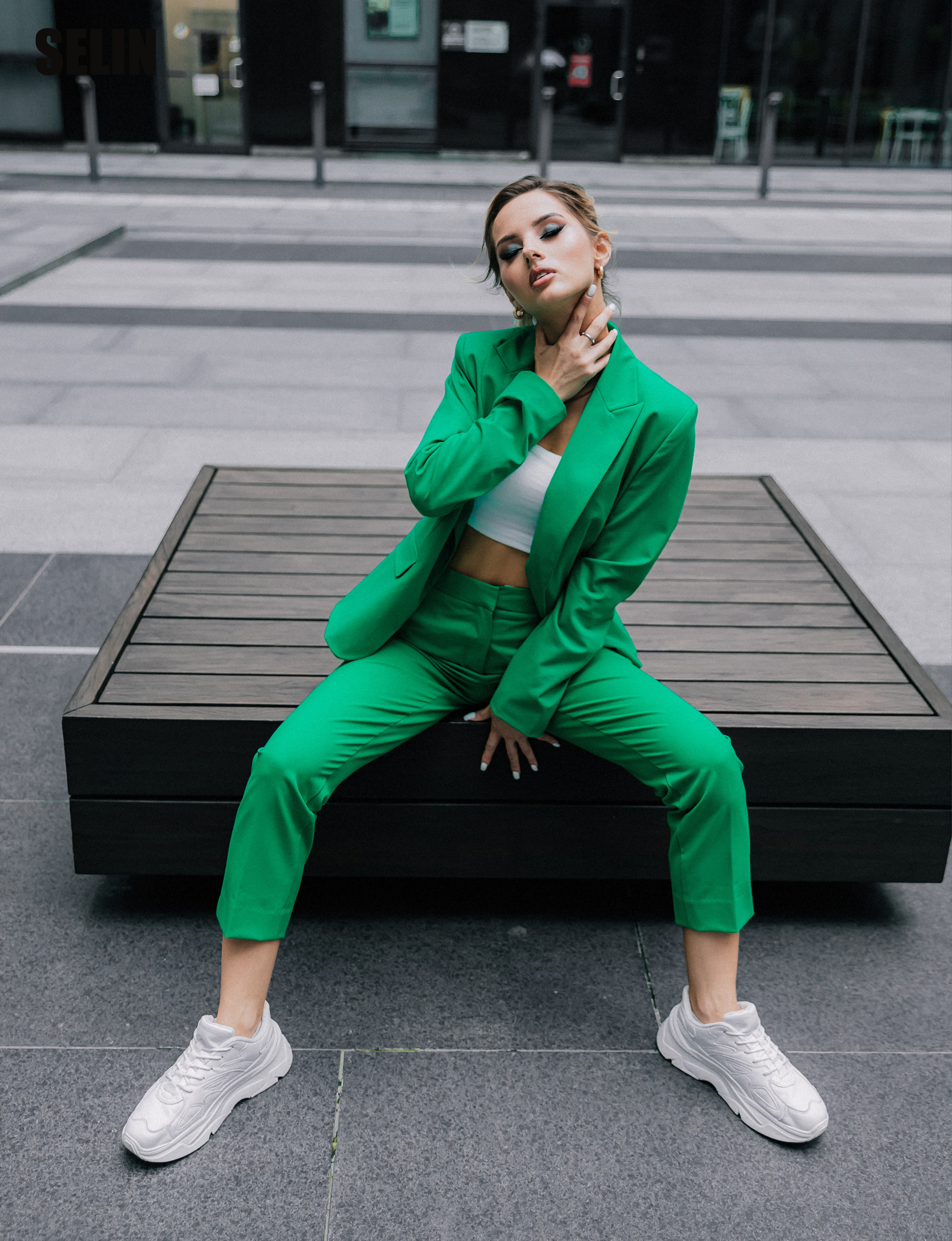 Selin magazine. Wedding and family photographer