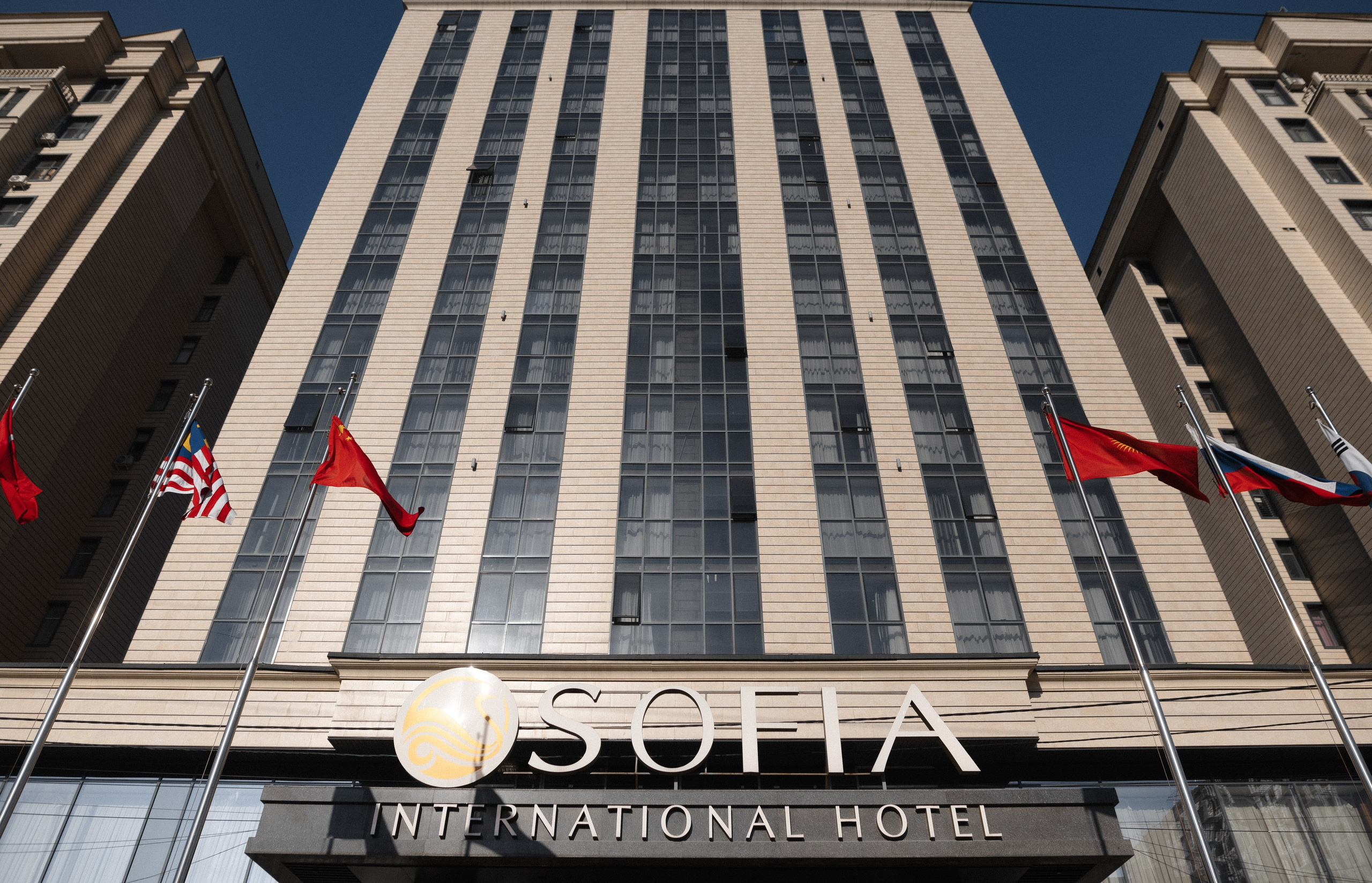 Свадебная фотосьемка в отеле. Азимжан Нуритдинходжаев — свадебный фотограф