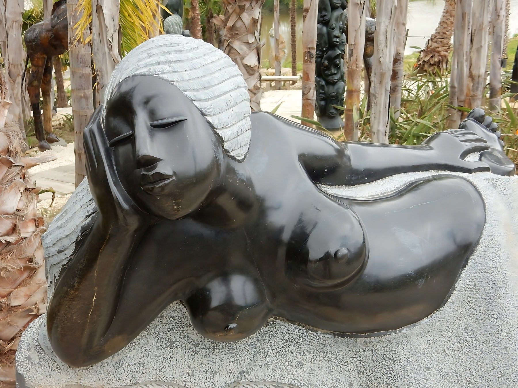 Экскурсия с гидом-фотографом в Будда-Сад и замок Обидуш. Экскурсии по Португалии с гидом-фотографом на автомобиле и пешком