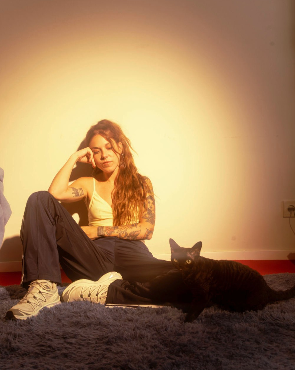 Lisasinson: entrevista exclusiva sobre Desde Cuándo Todo y su evolución musical indie | FOTKAI